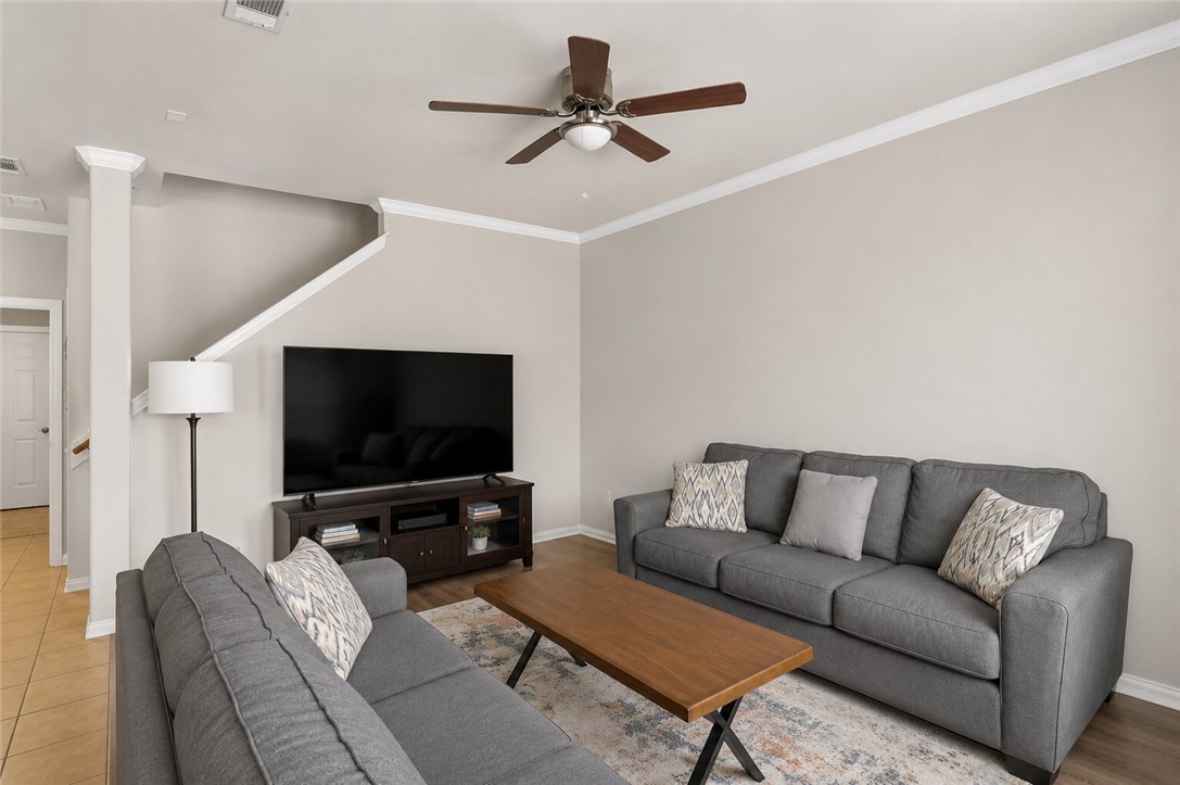 1001 Krenek Tap Road 803