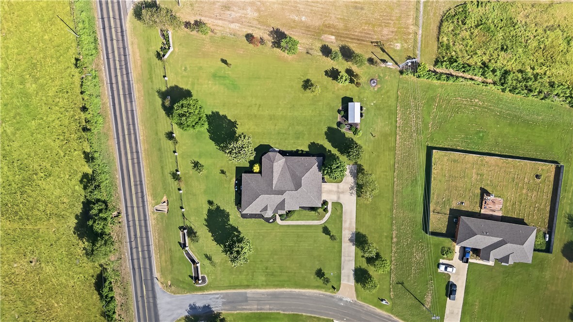 135 Apache Drive
