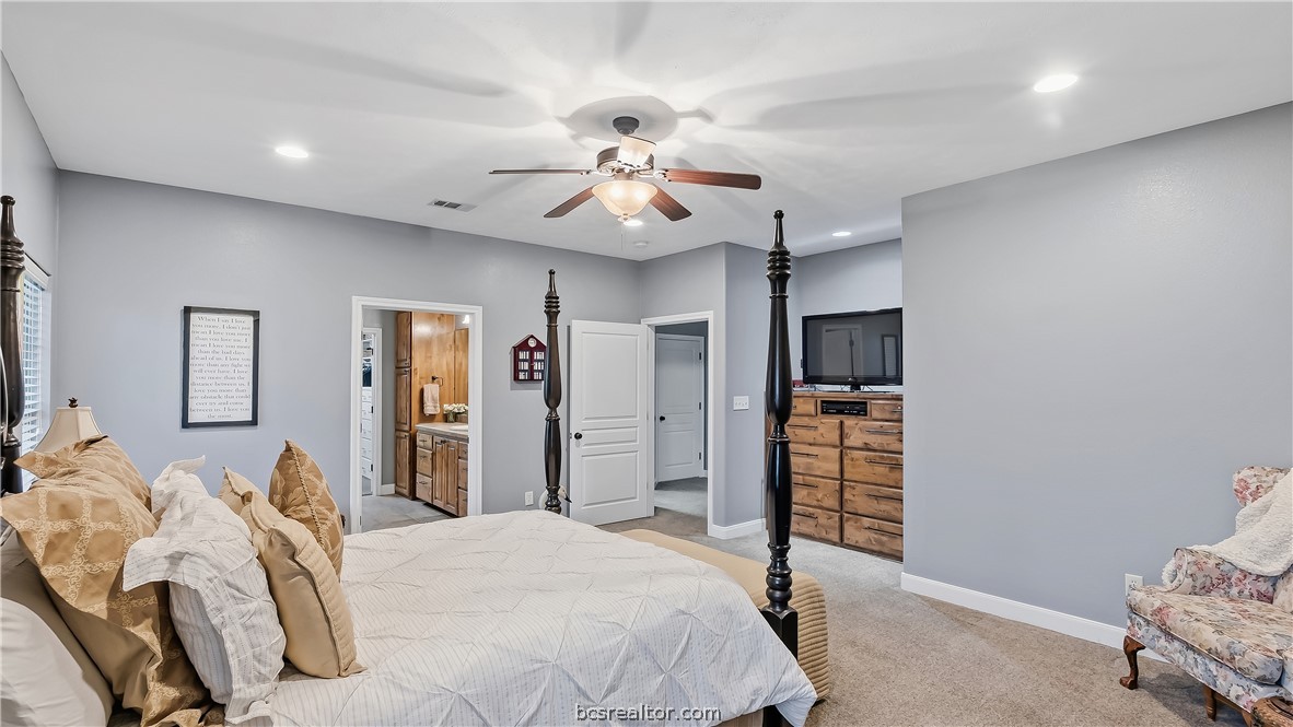 135 Apache Drive