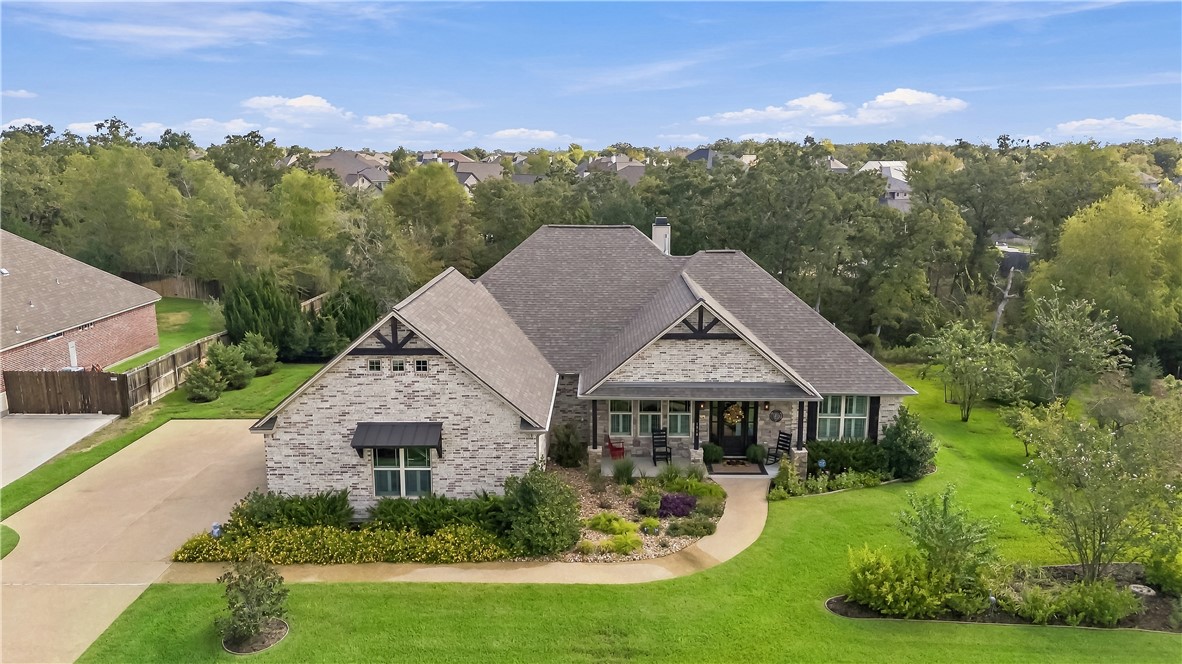 1910 Spanish Moss Drive College Station TX