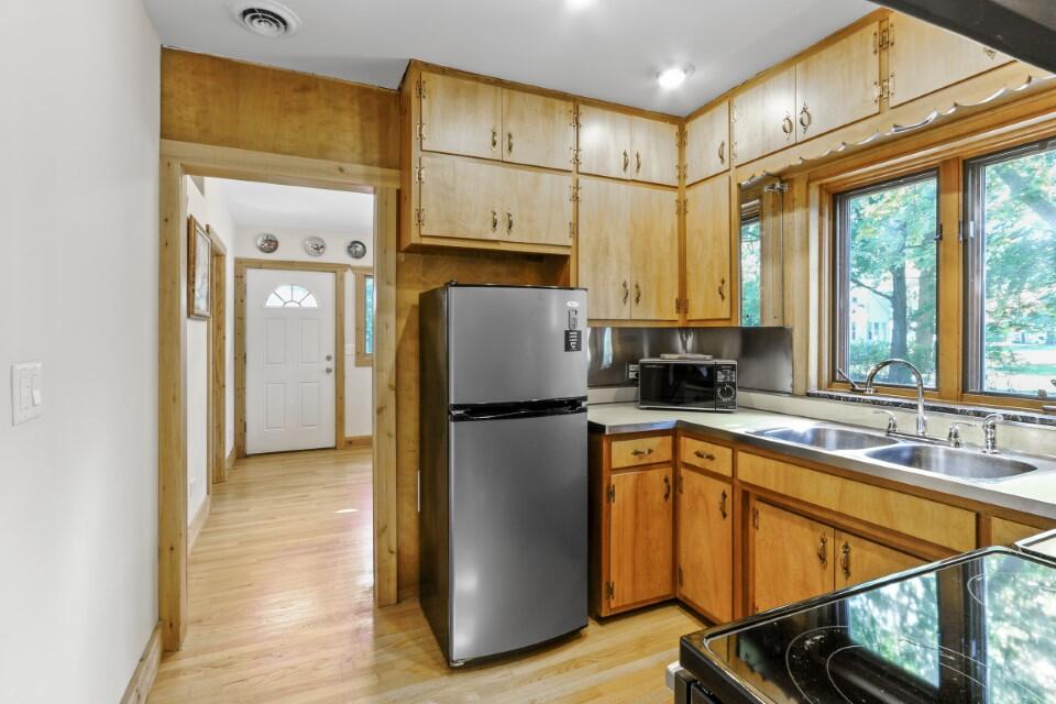 556 Highland Rd