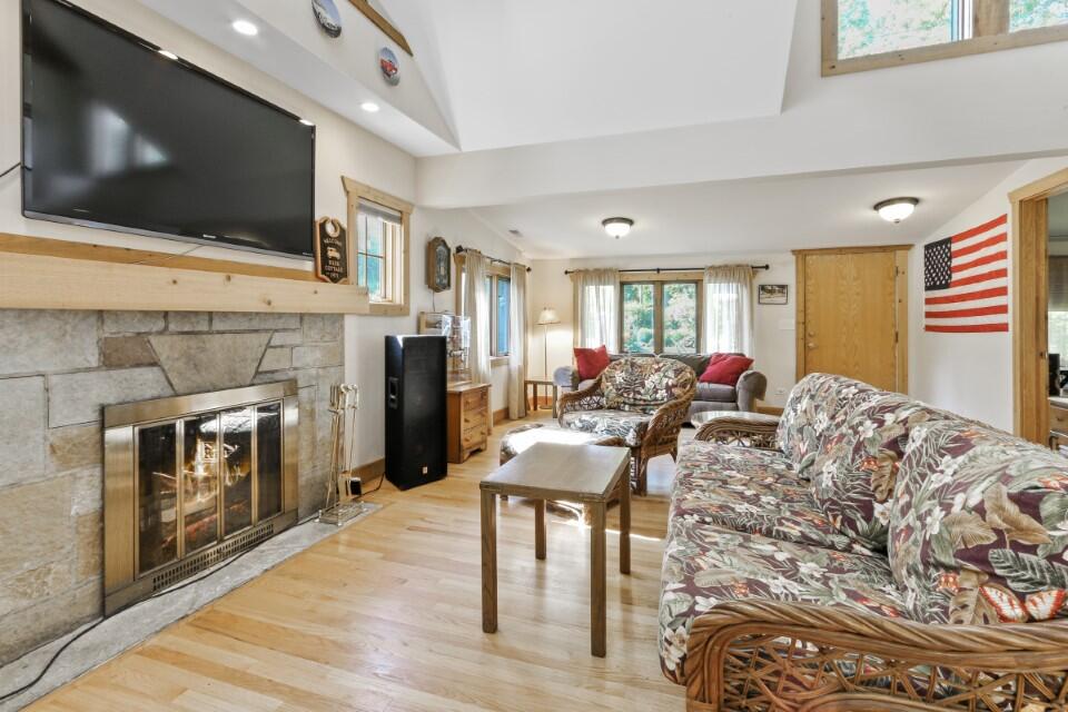 556 Highland Rd
