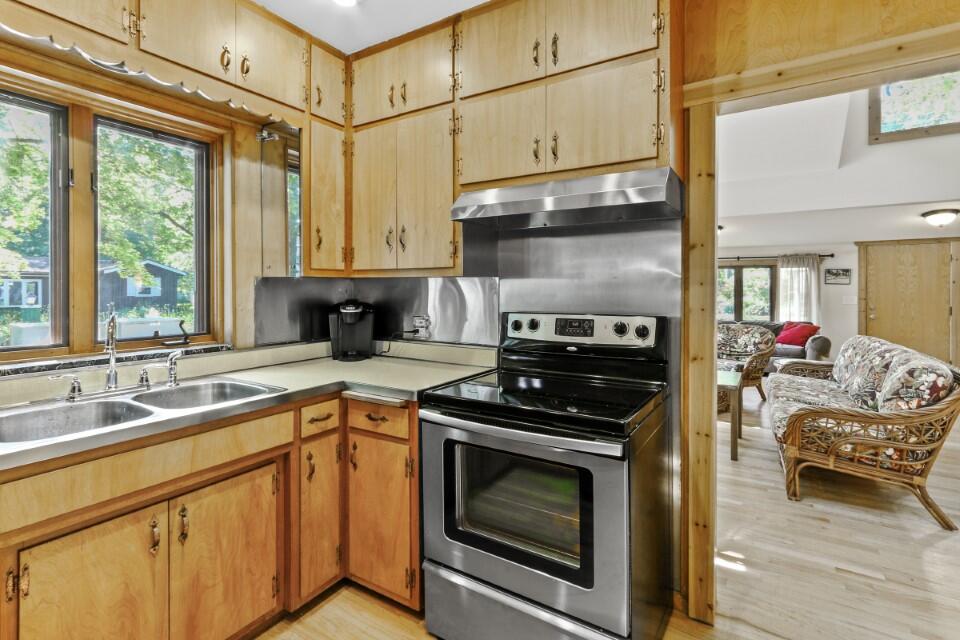 556 Highland Rd