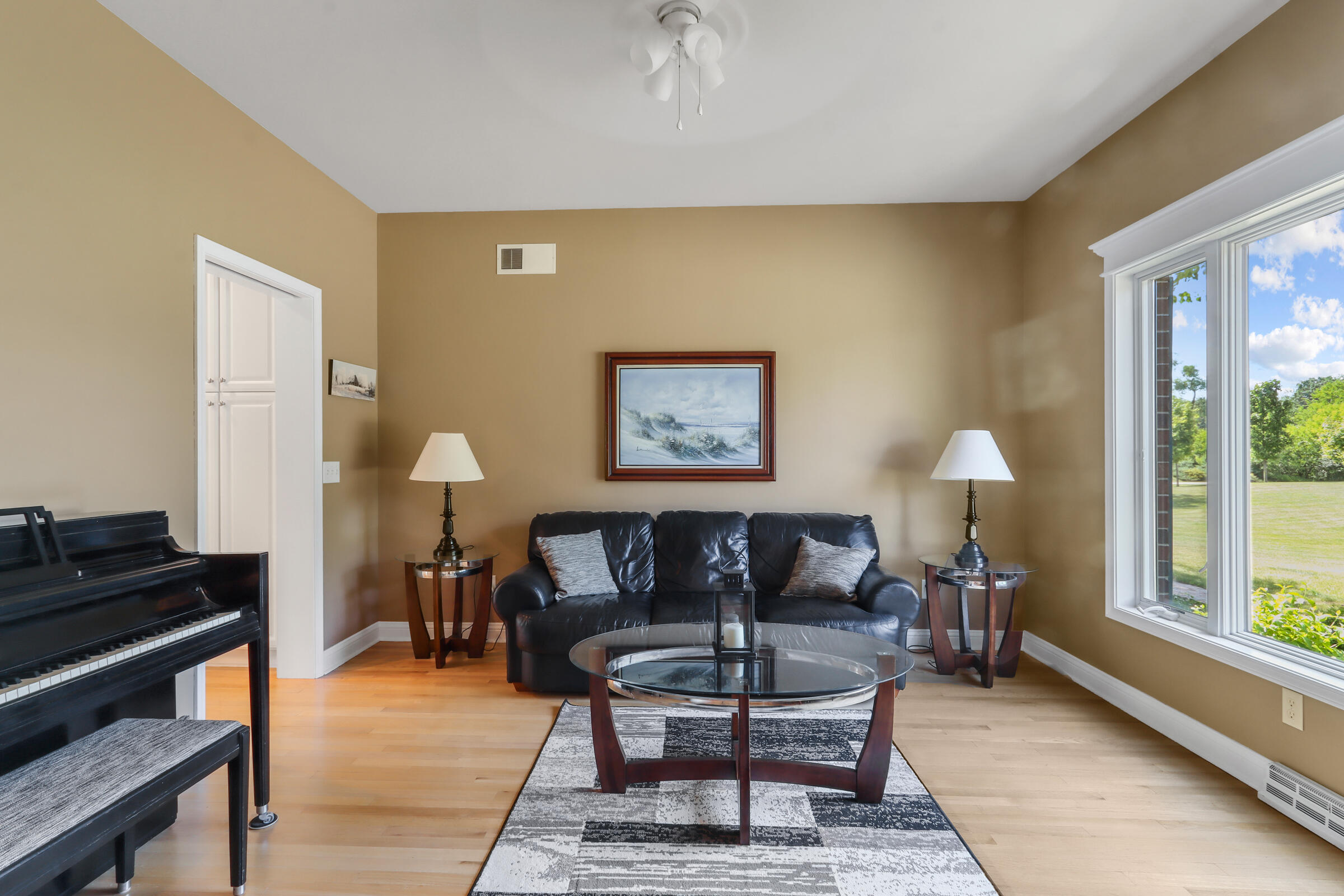 W6944 Savannah Ln