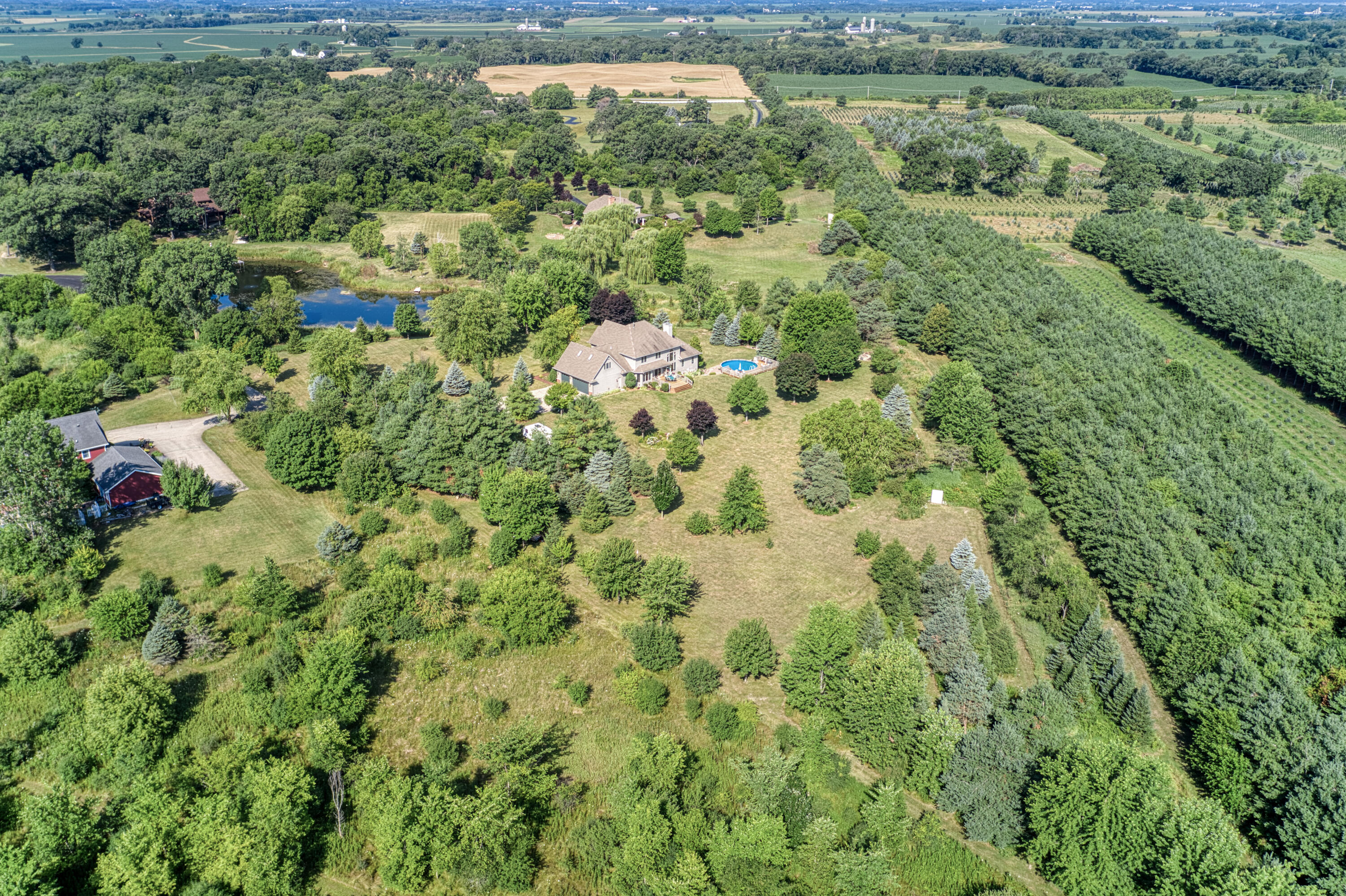W6944 Savannah Ln