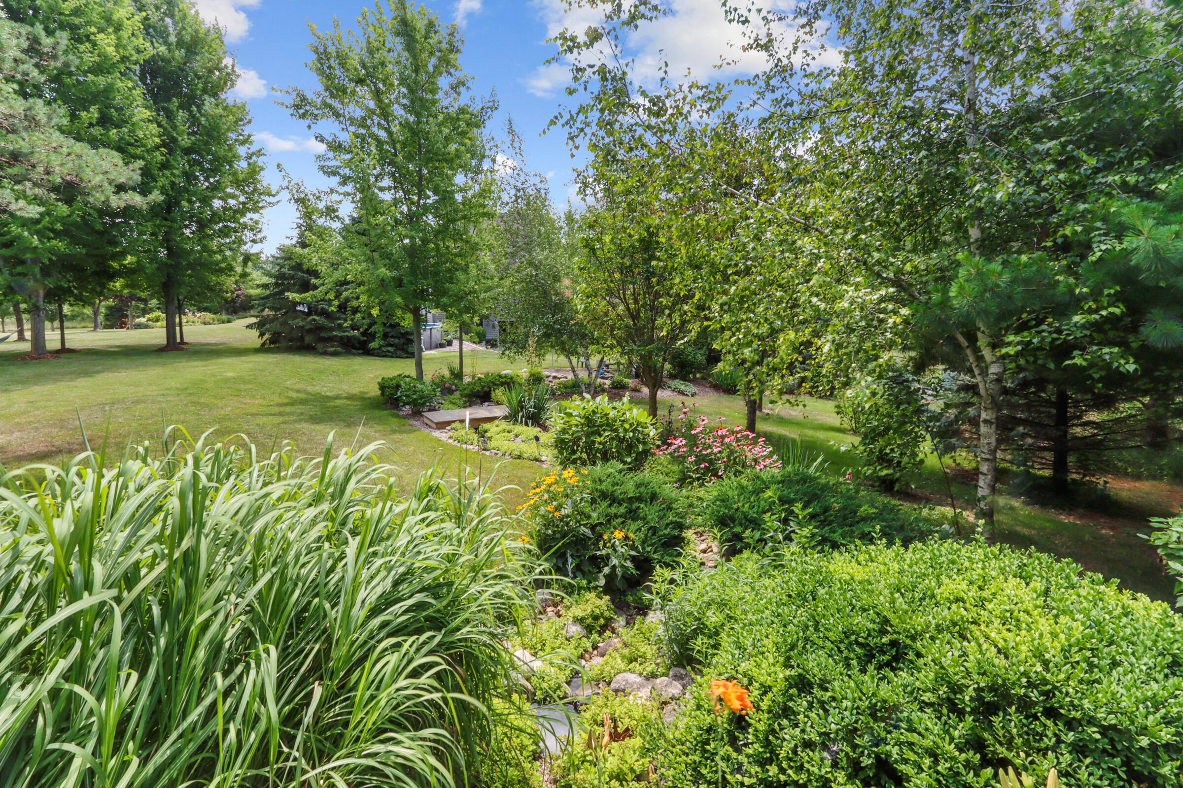 W6944 Savannah Ln