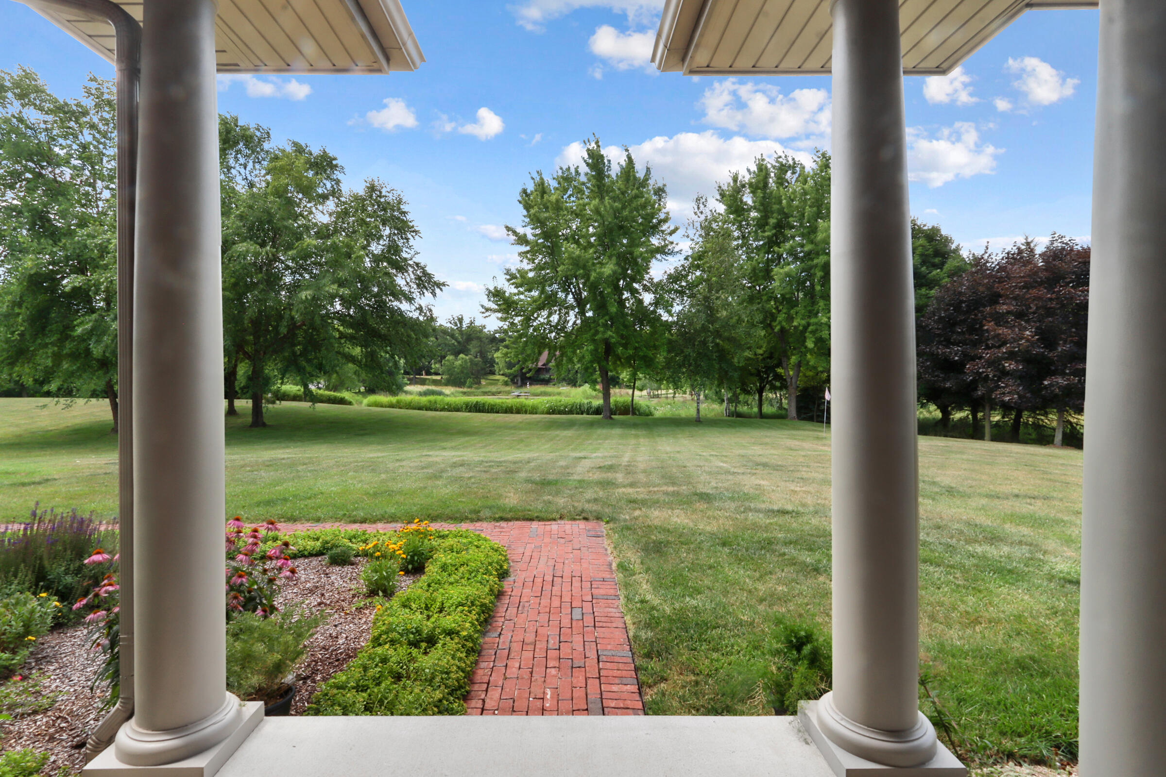 W6944 Savannah Ln