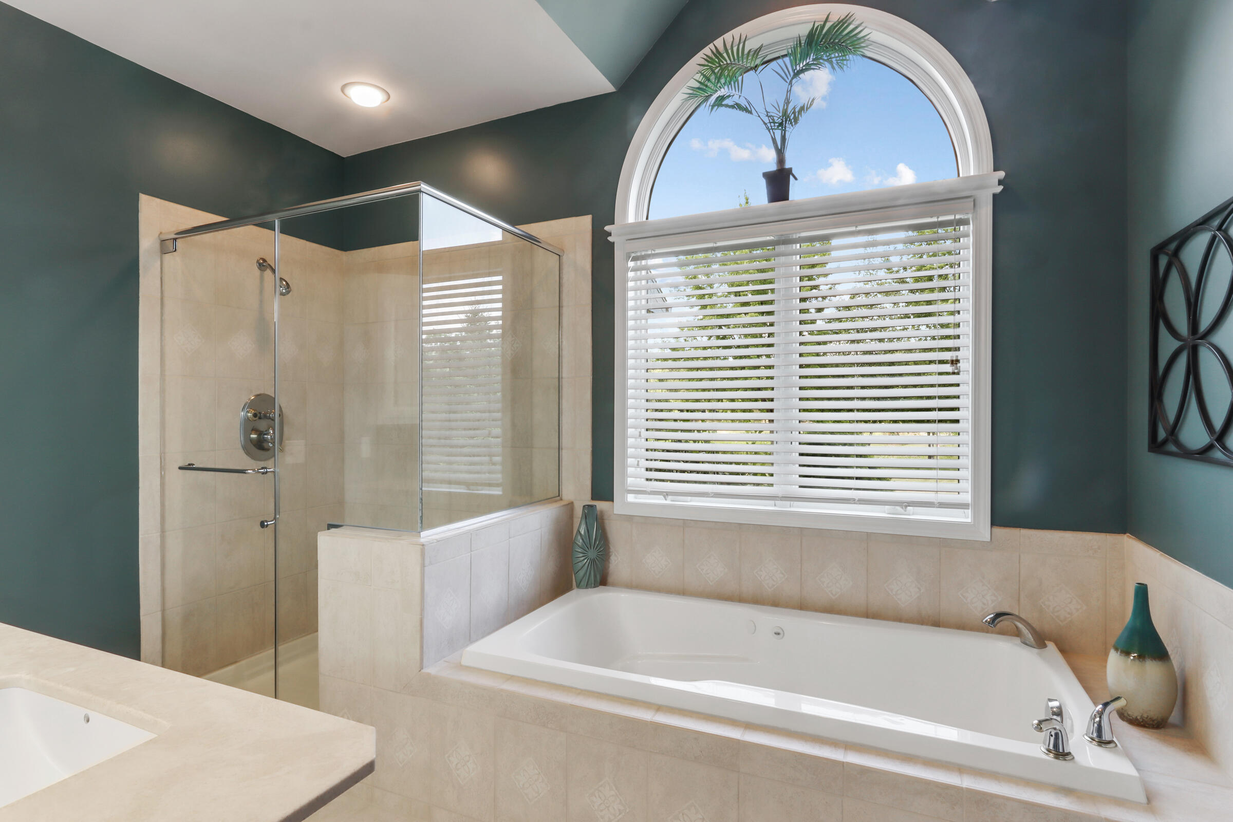 W6944 Savannah Ln