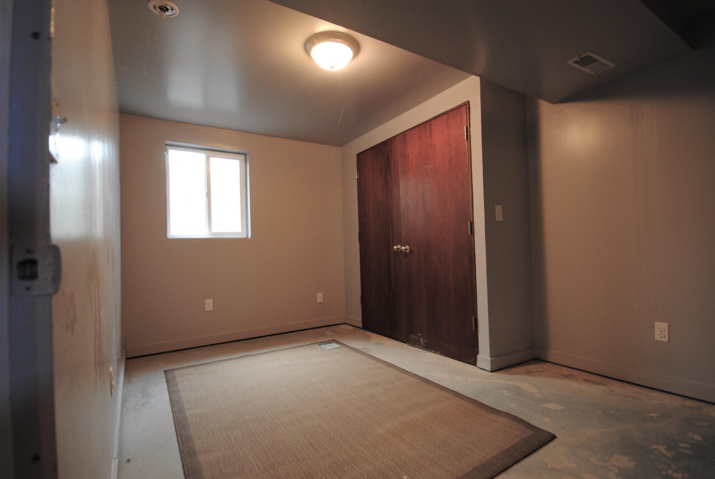 503 Delavan Dr