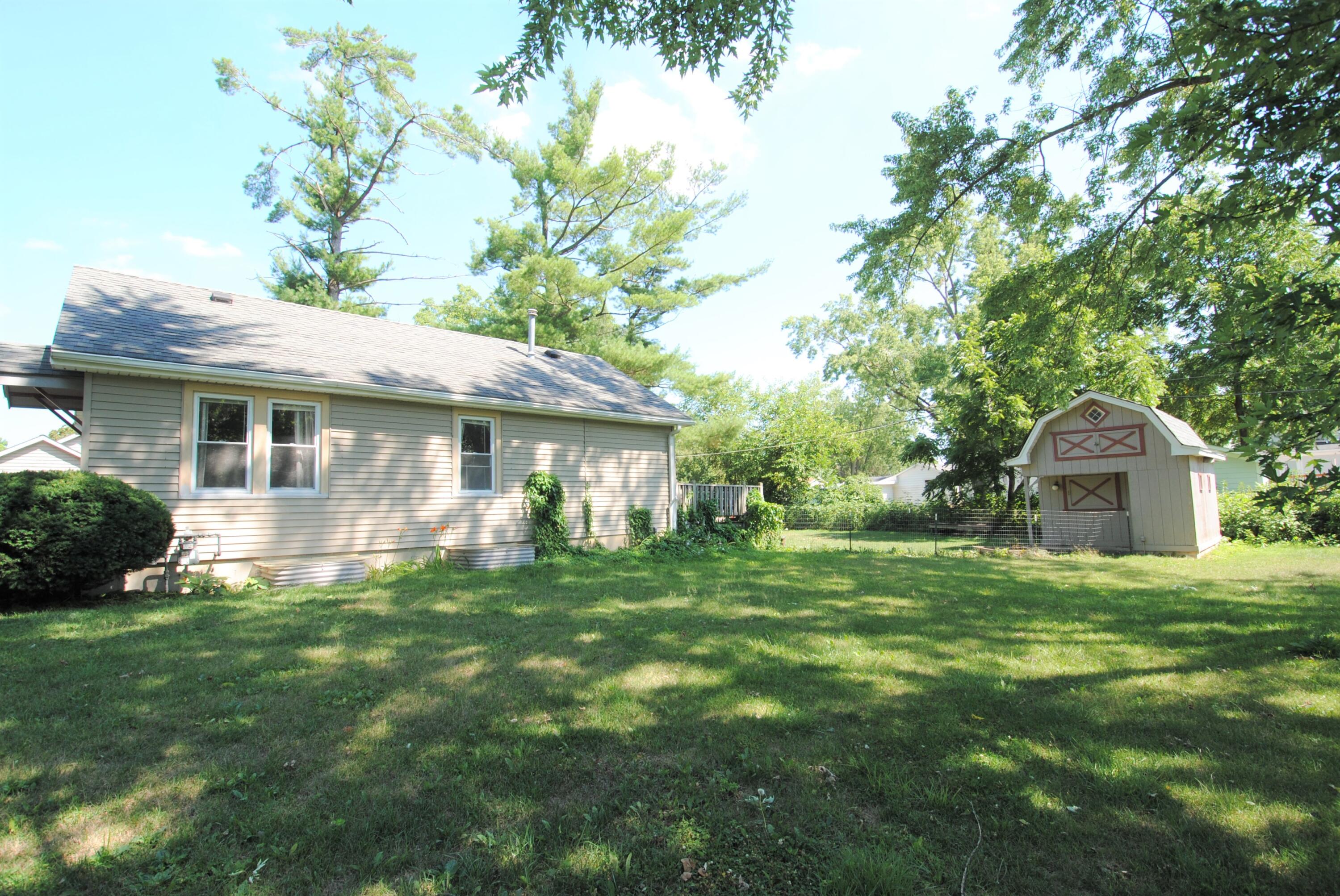 503 Delavan Dr