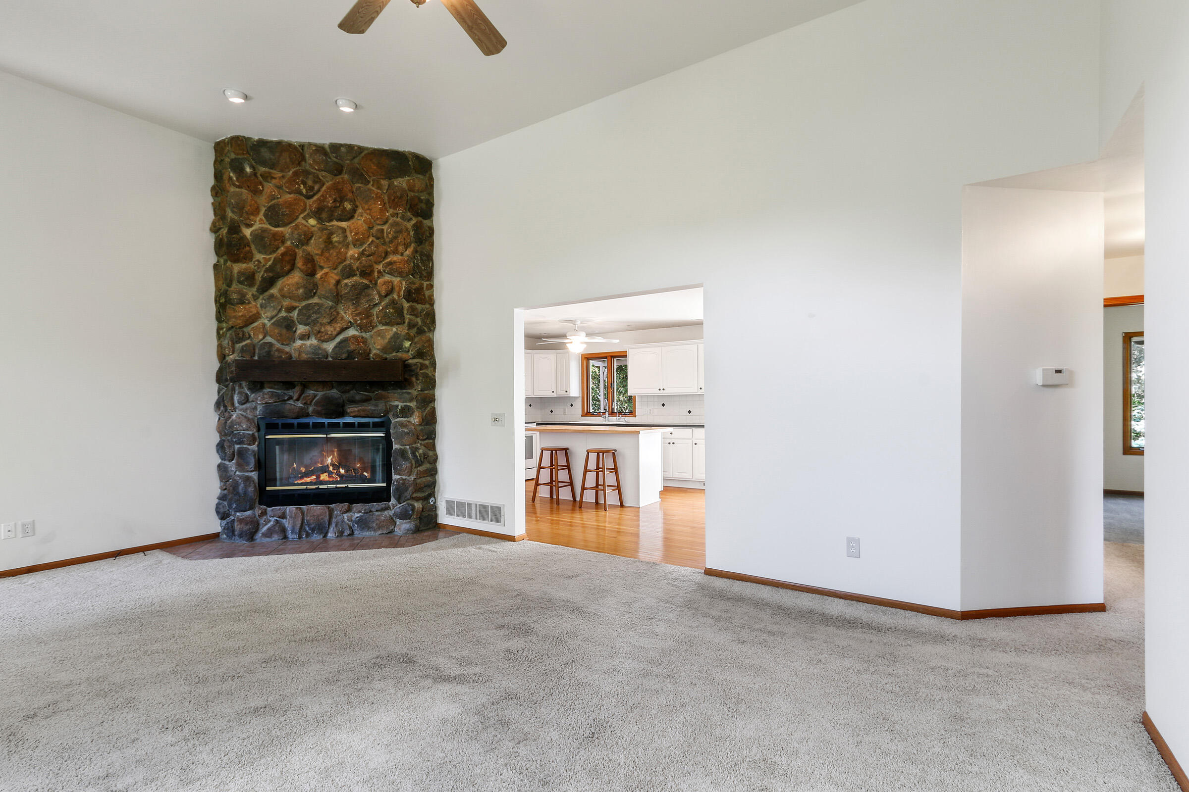 N7061 Lakeshore Ave