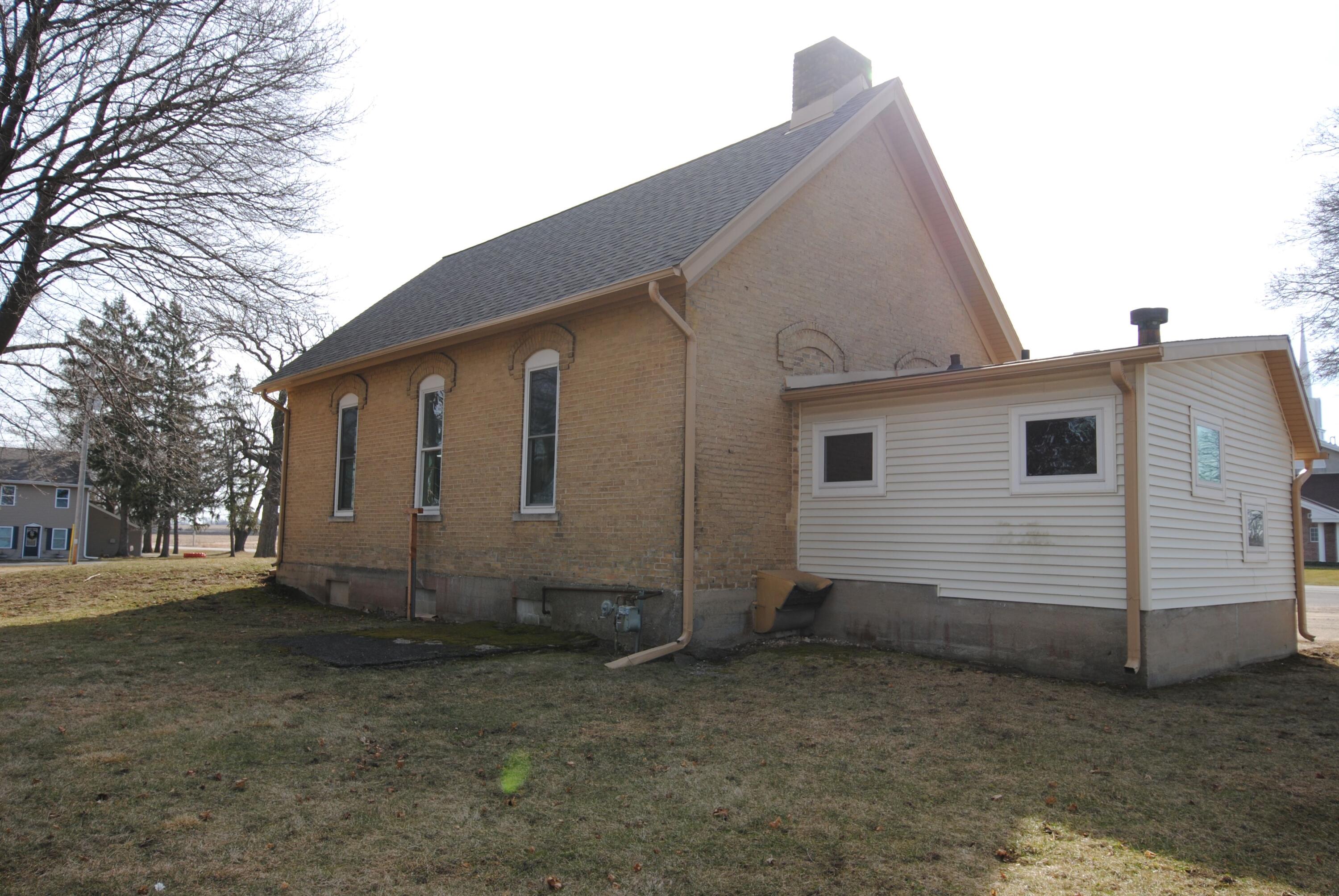 W4614 Potter Rd.