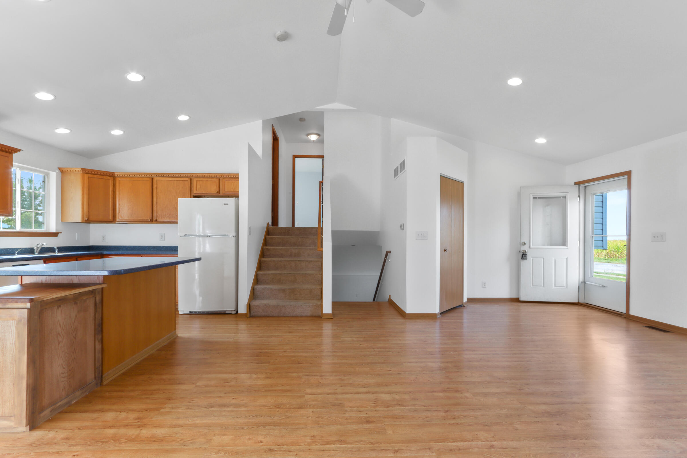 810 Sunnyside Dr