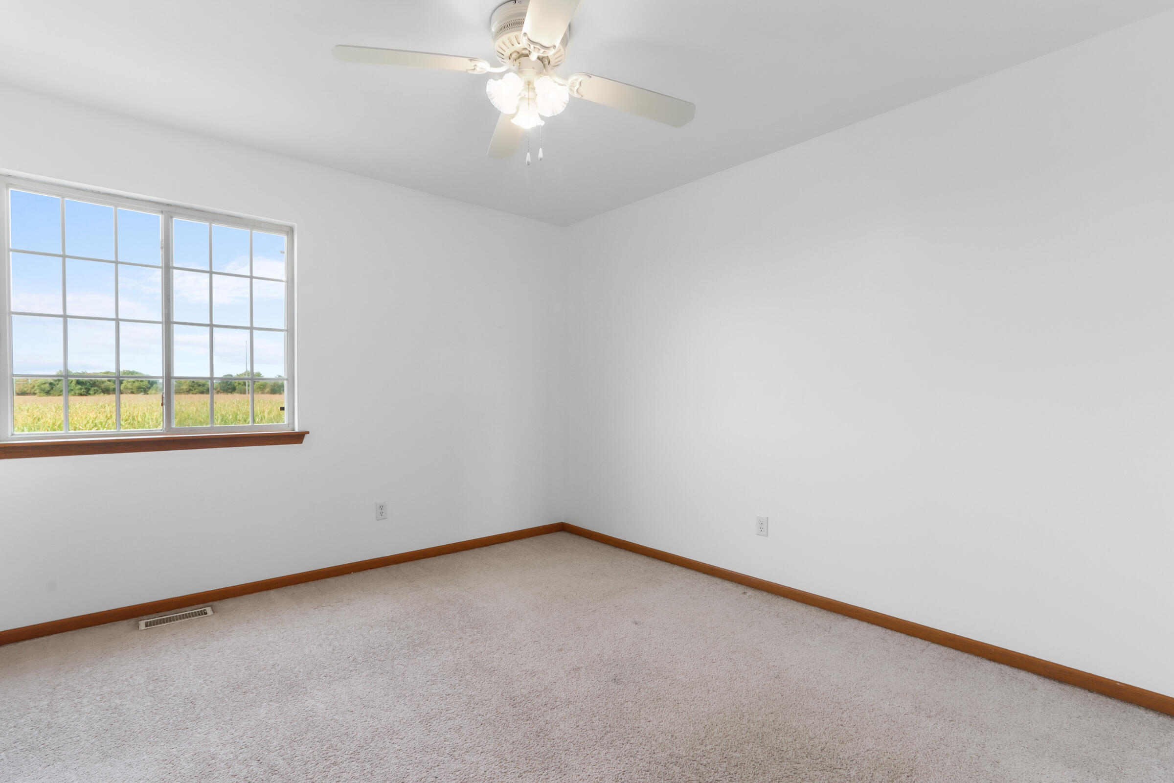 810 Sunnyside Dr