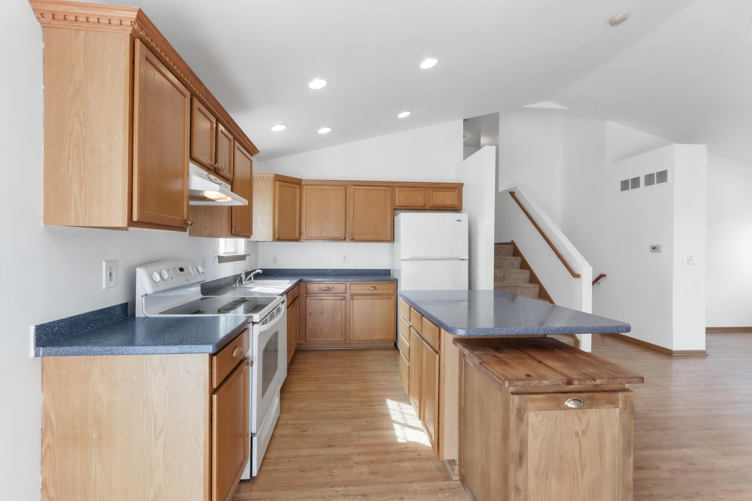 810 Sunnyside Dr