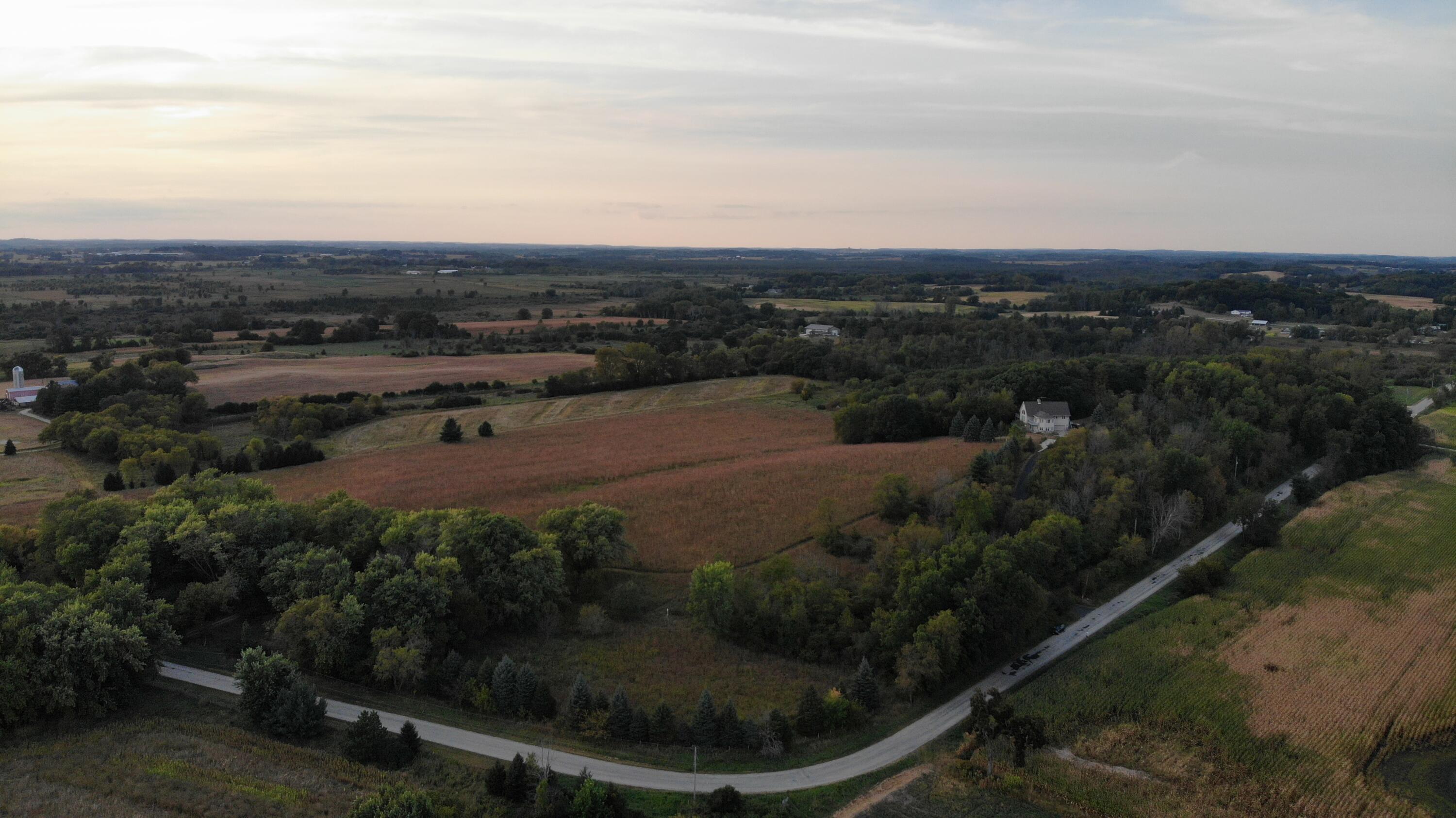 N3317 Schmidt Rd