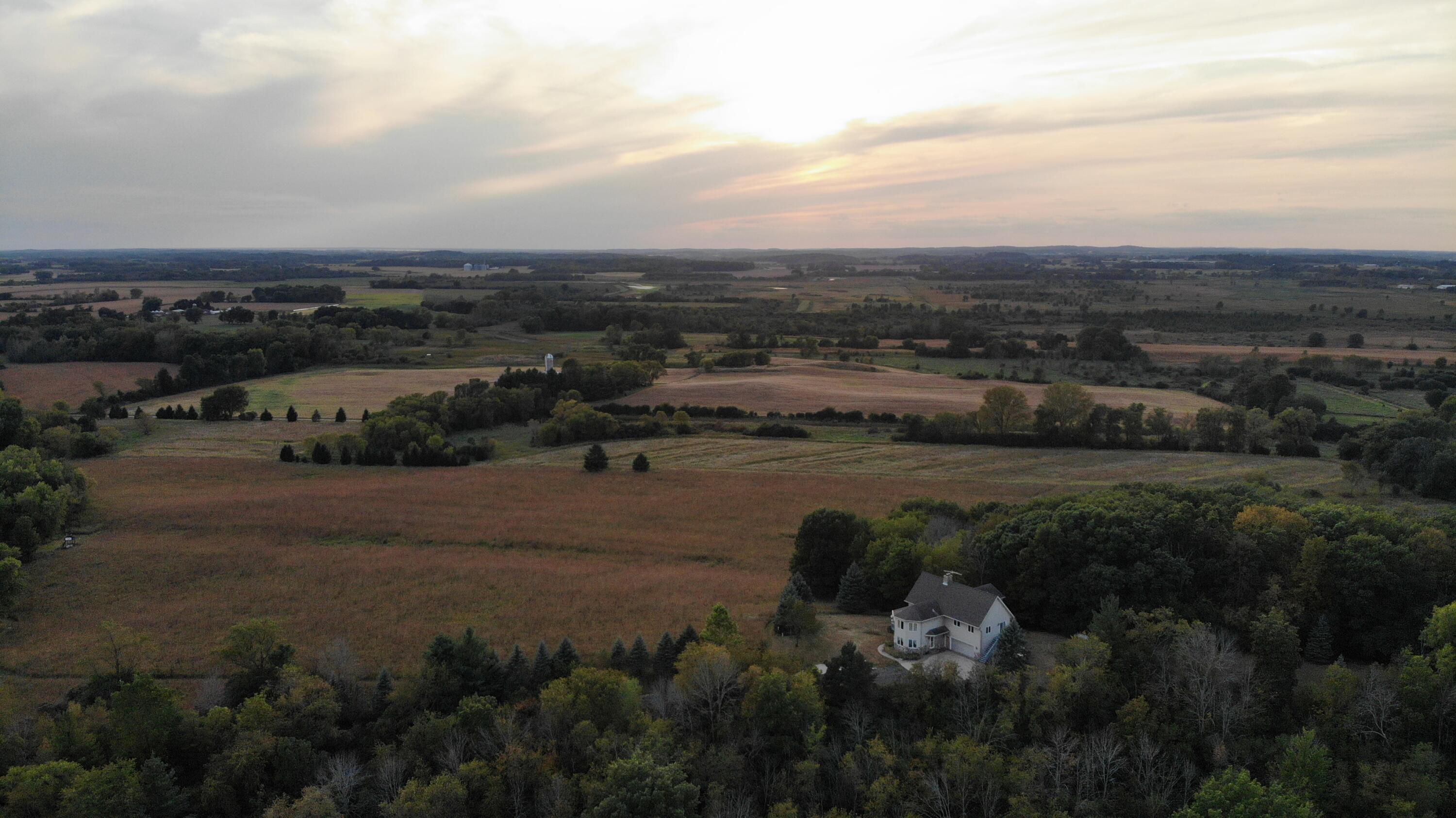 N3317 Schmidt Rd