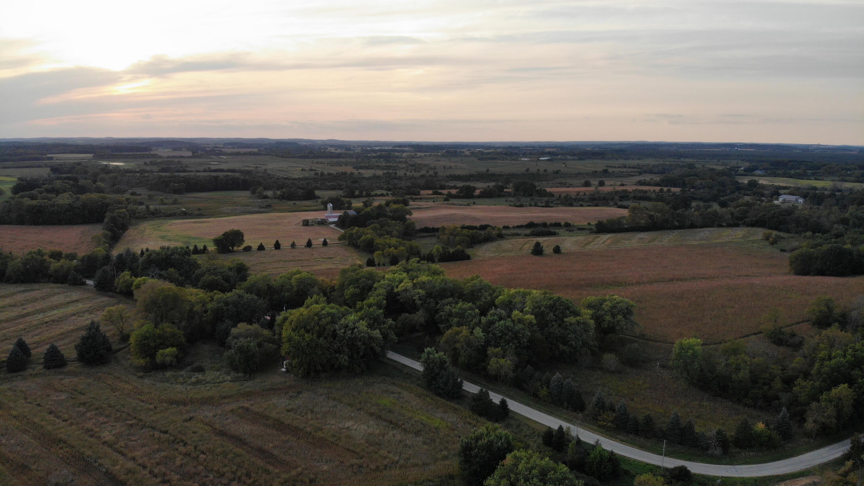 N3317 Schmidt Rd