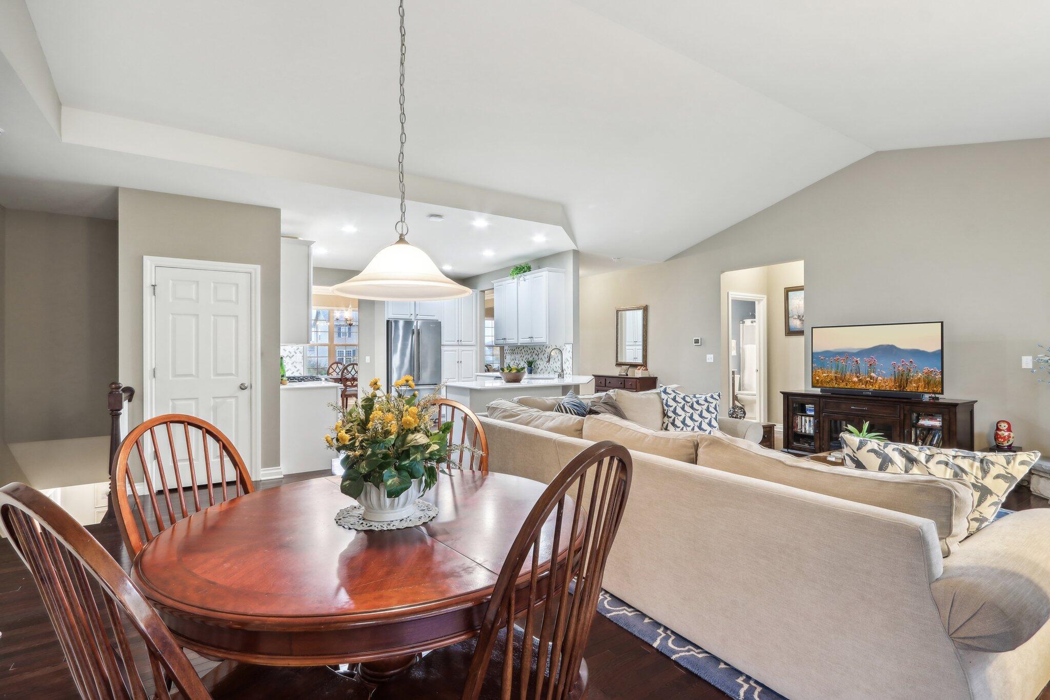 458 Chasefield Dr