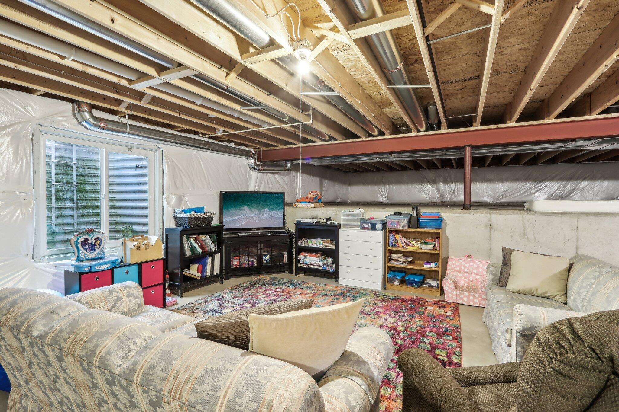458 Chasefield Dr