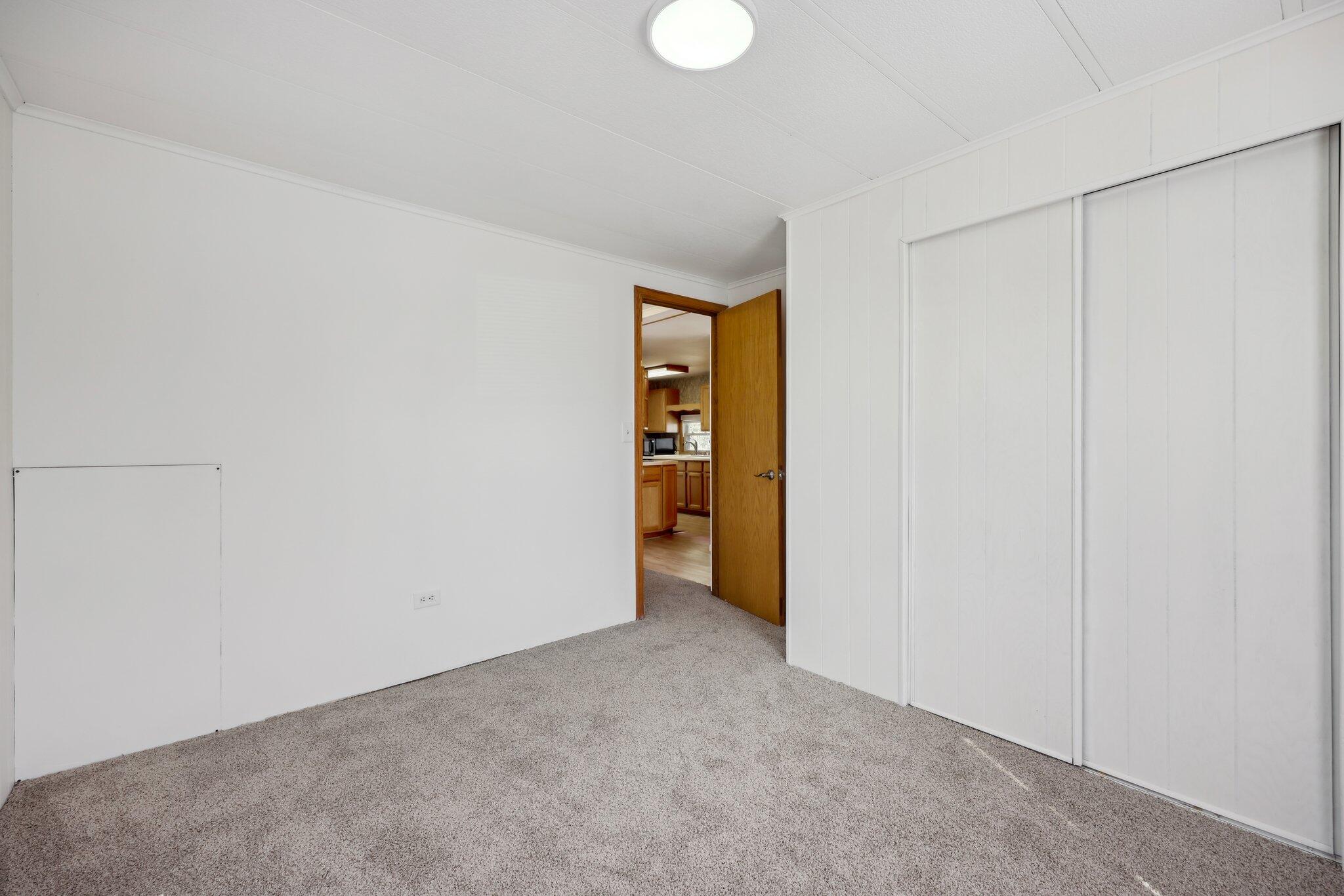 114 S Eastown Manor -