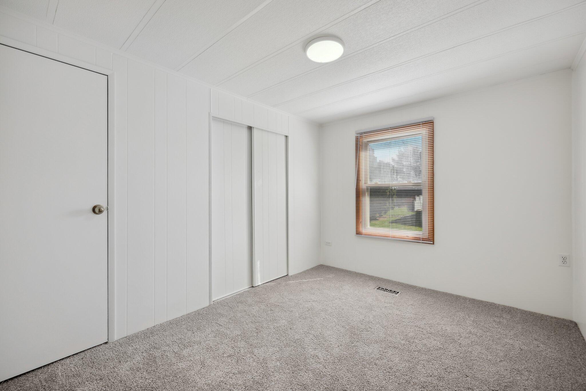 114 S Eastown Manor -