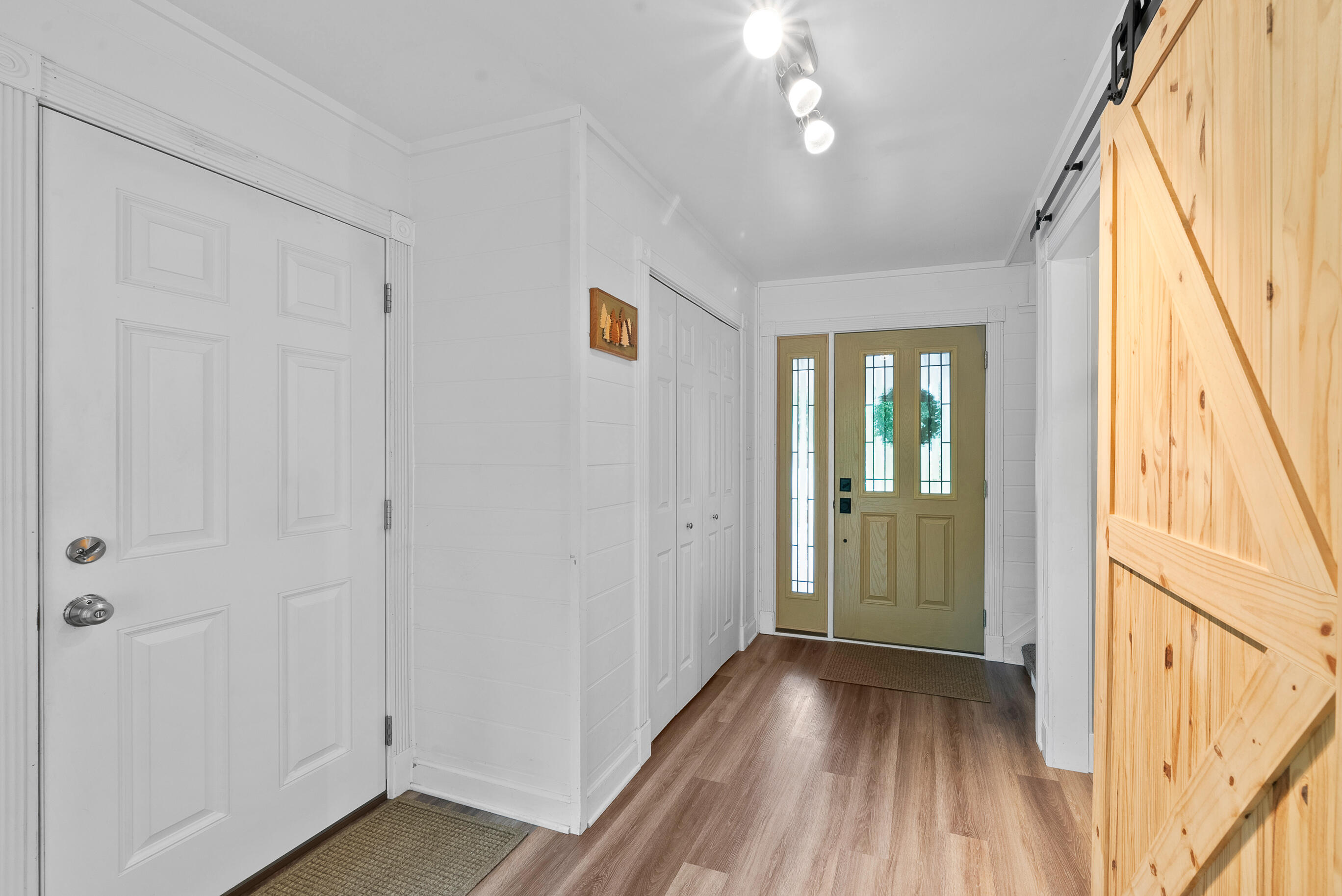 2832 County Road O South -