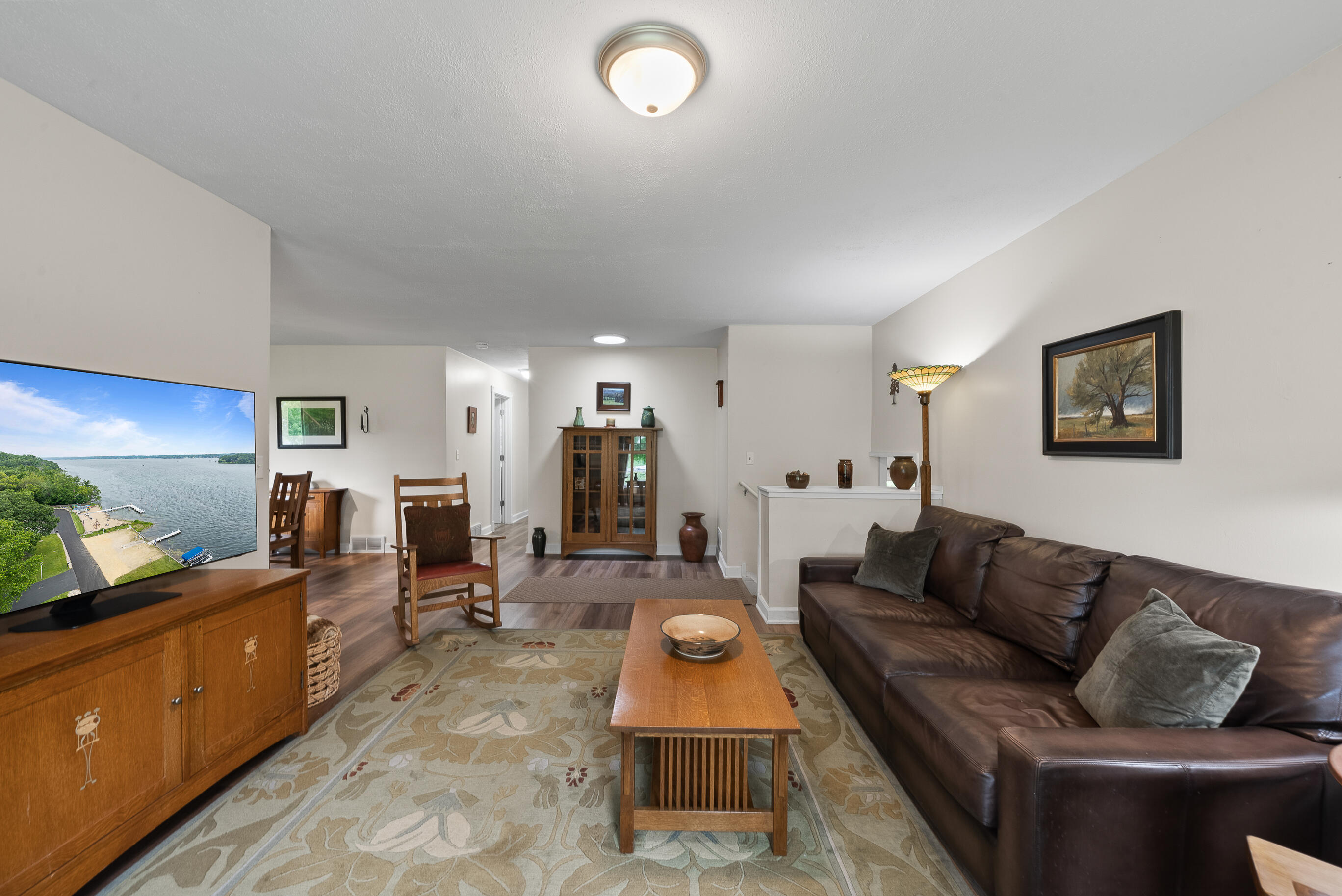 2832 County Road O South -