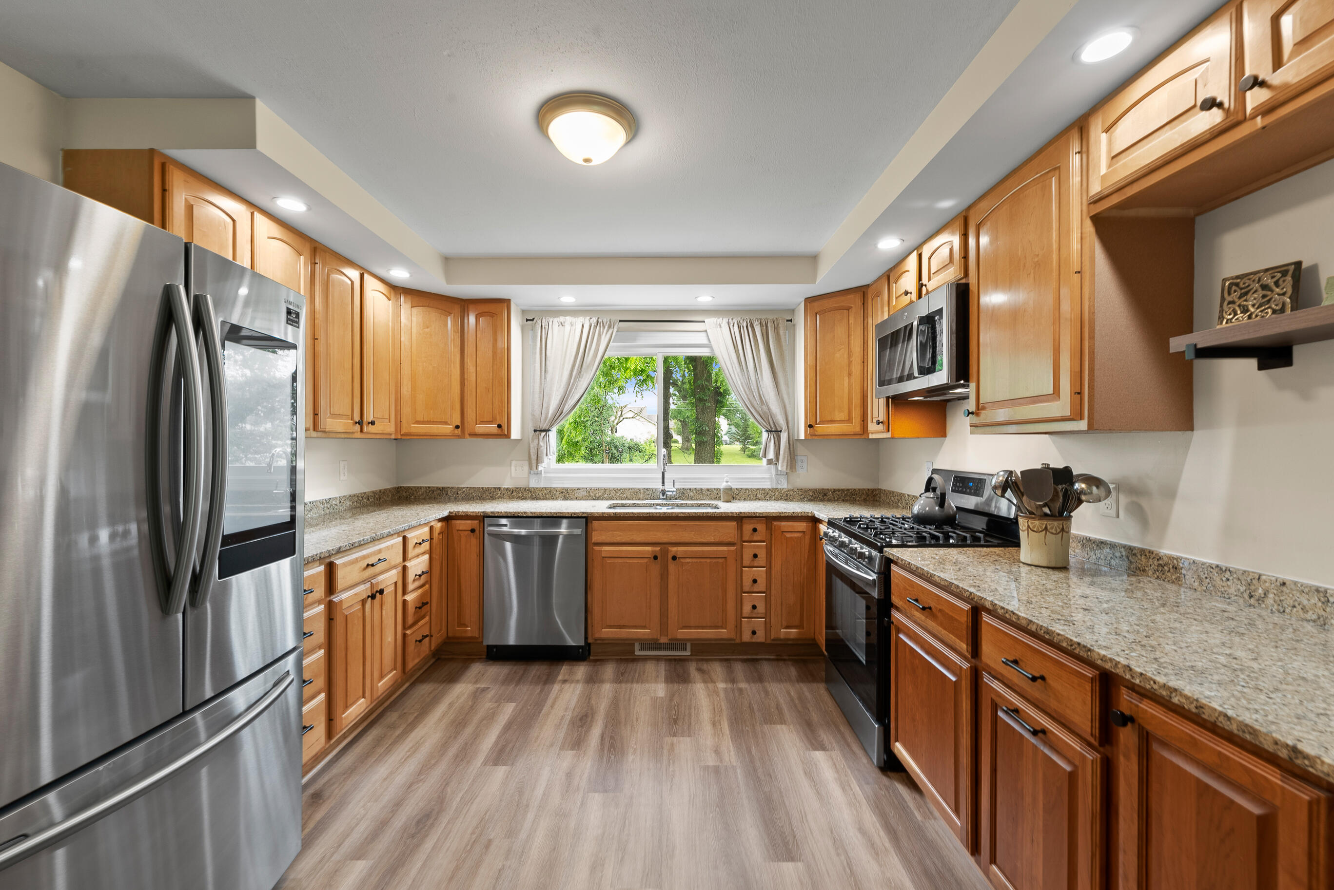 2832 County Road O South -