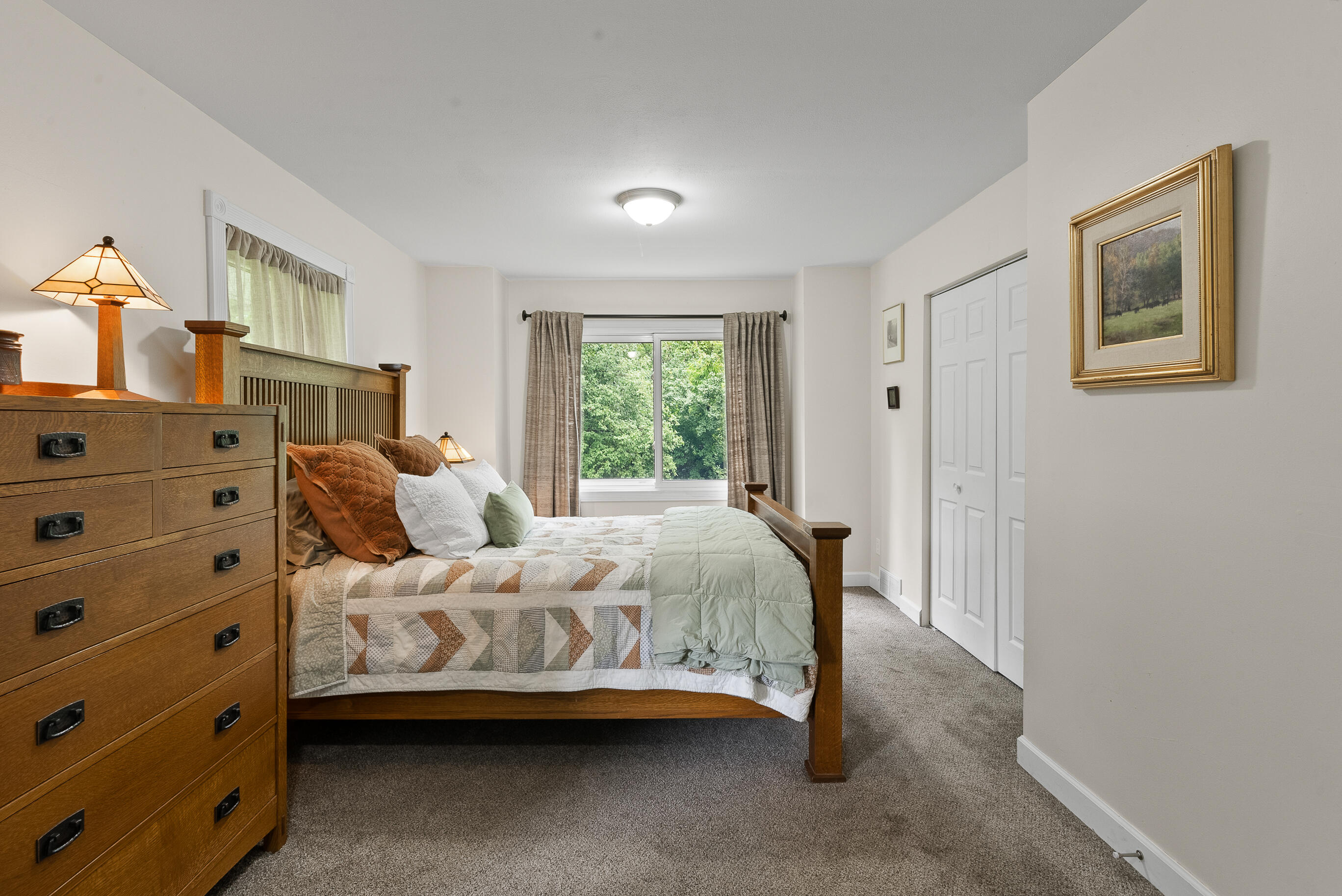 2832 County Road O South -