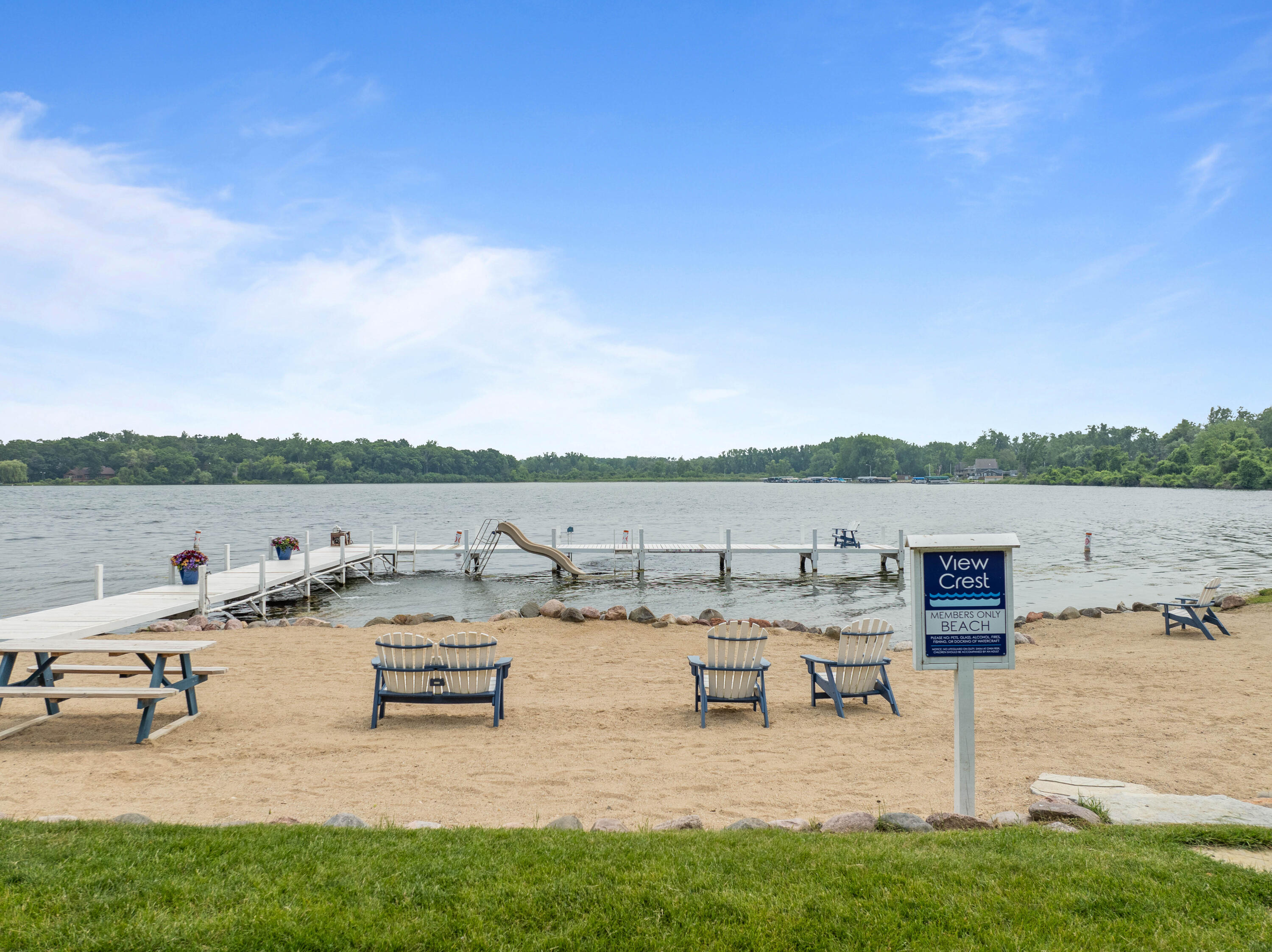 2832 County Road O South -