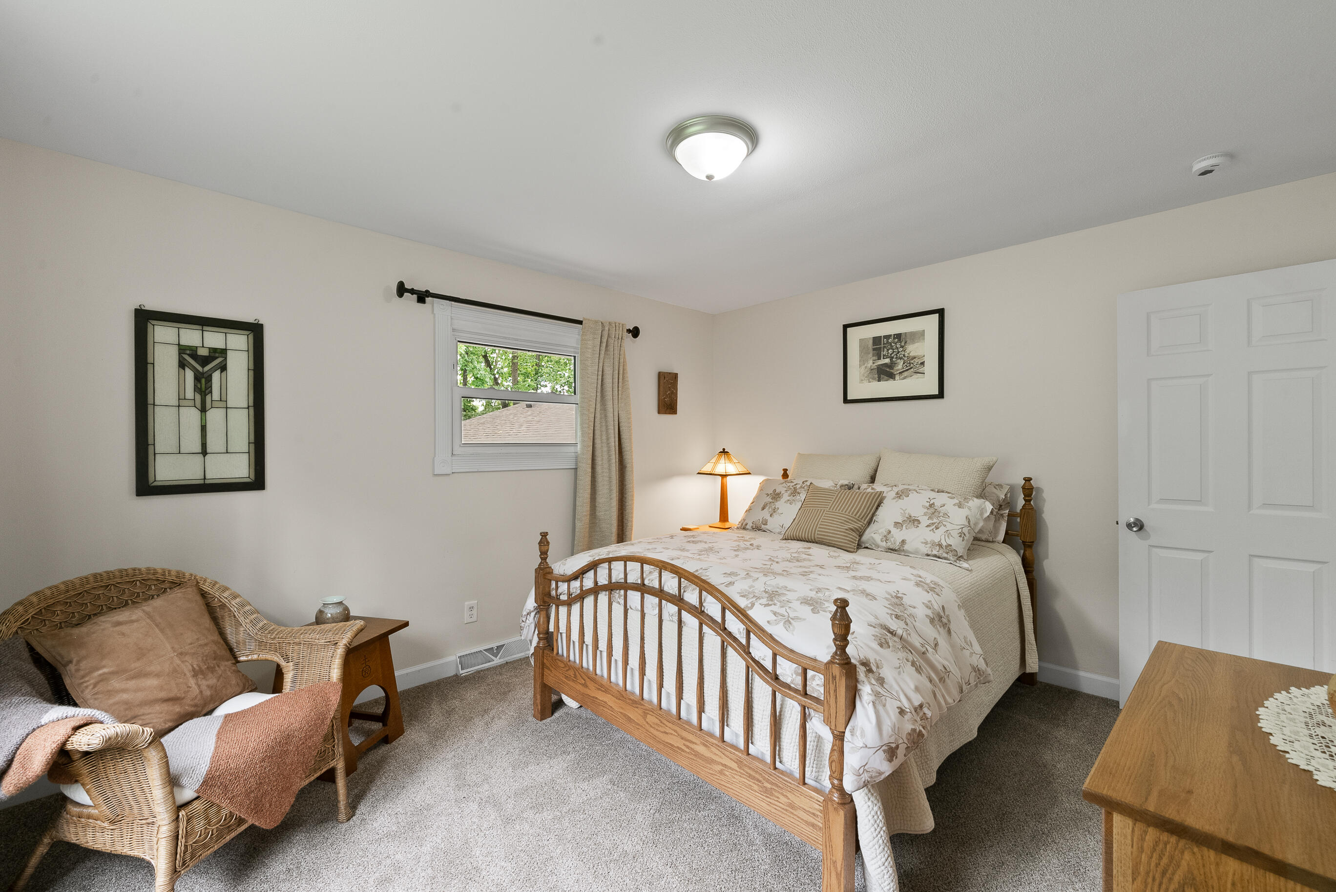 2832 County Road O South -