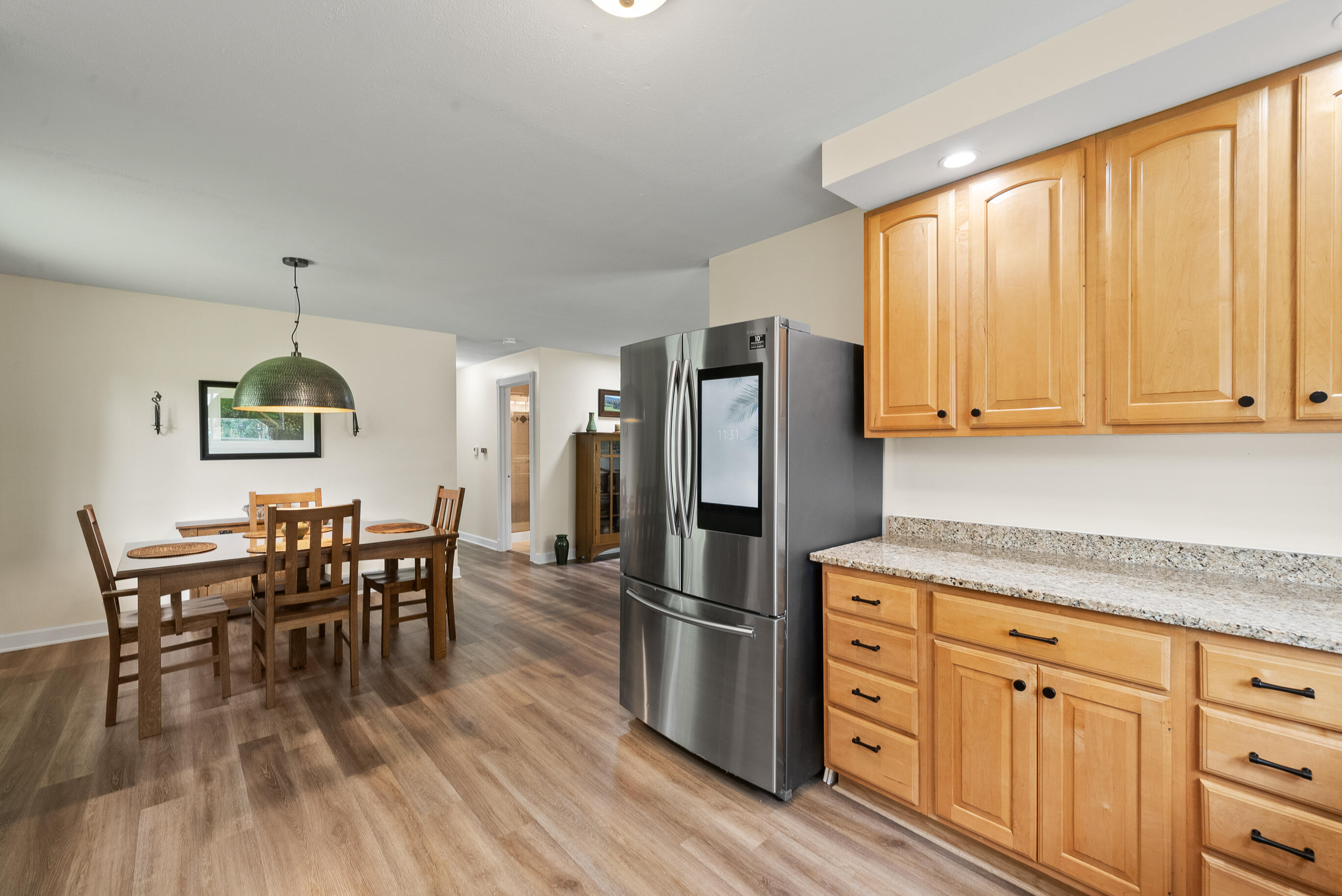 2832 County Road O South -