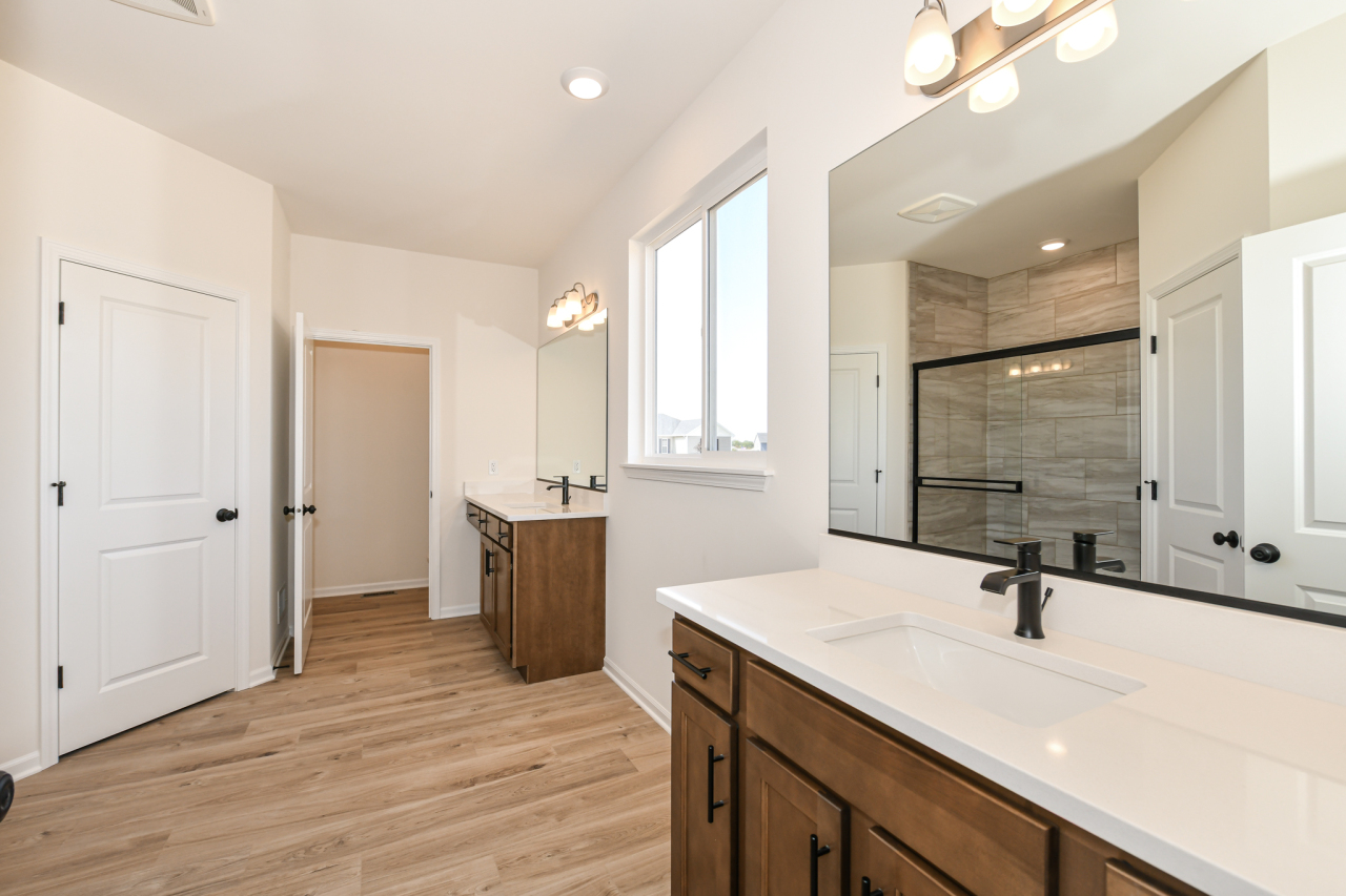 408 Kensington Ct Unit: Lt140 Journey