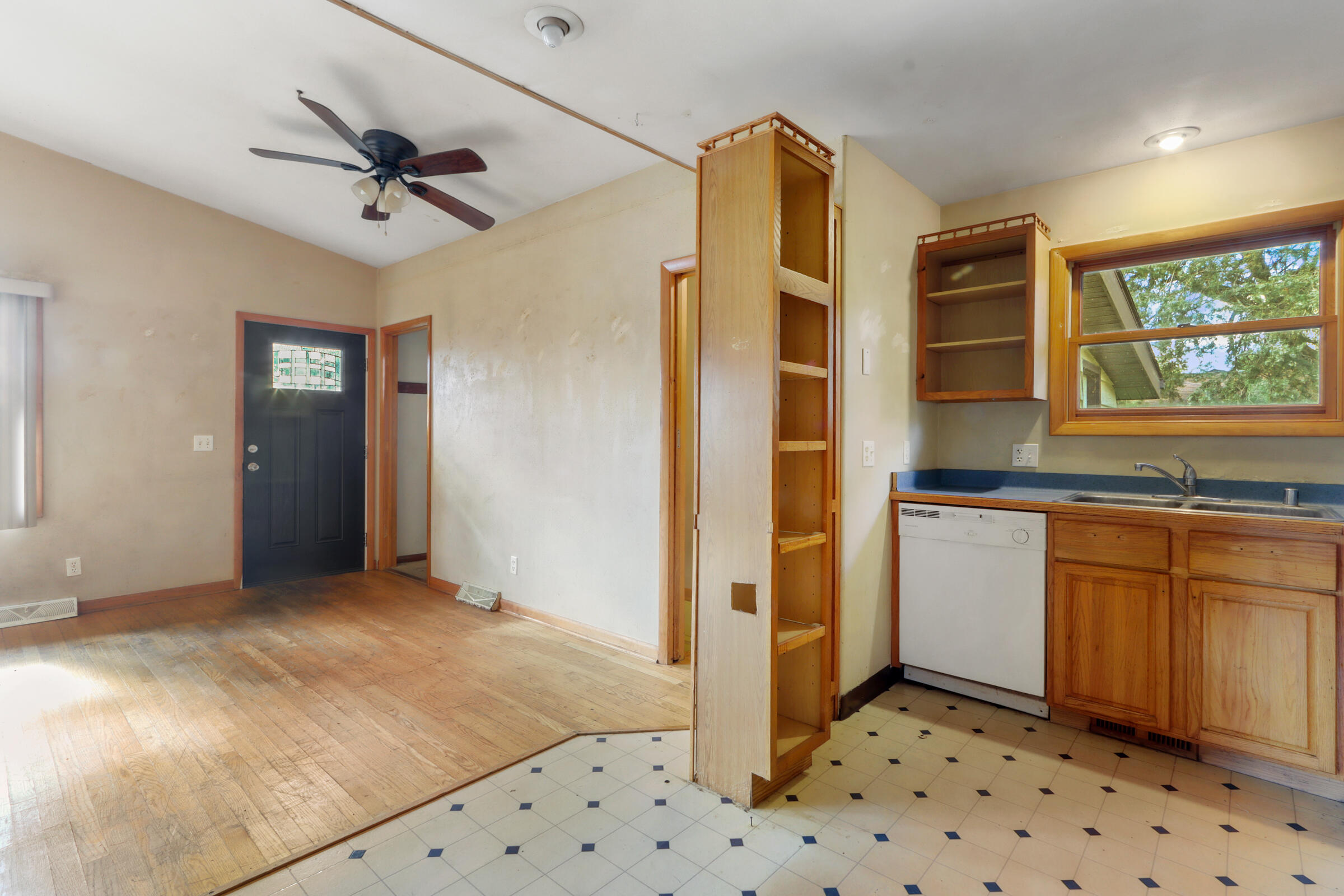 115 Franklin St