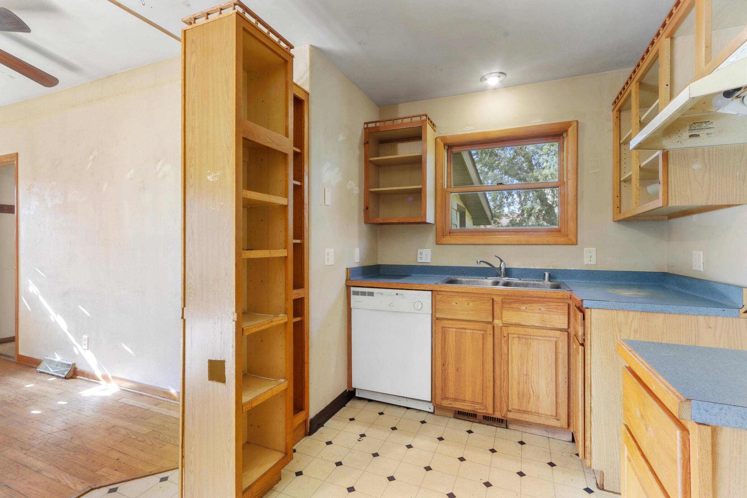 115 Franklin St