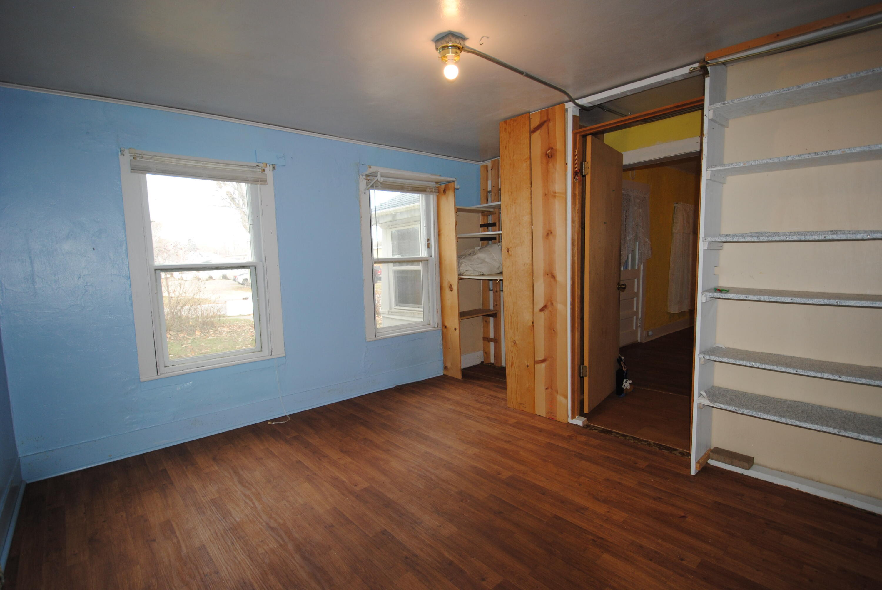 457 W Ann St