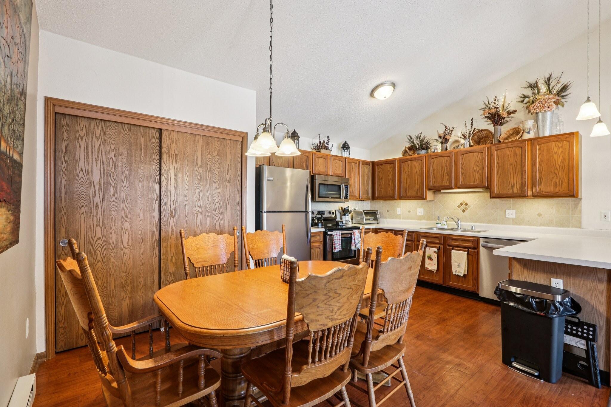 521 Lawson School Rd Unit: 8
