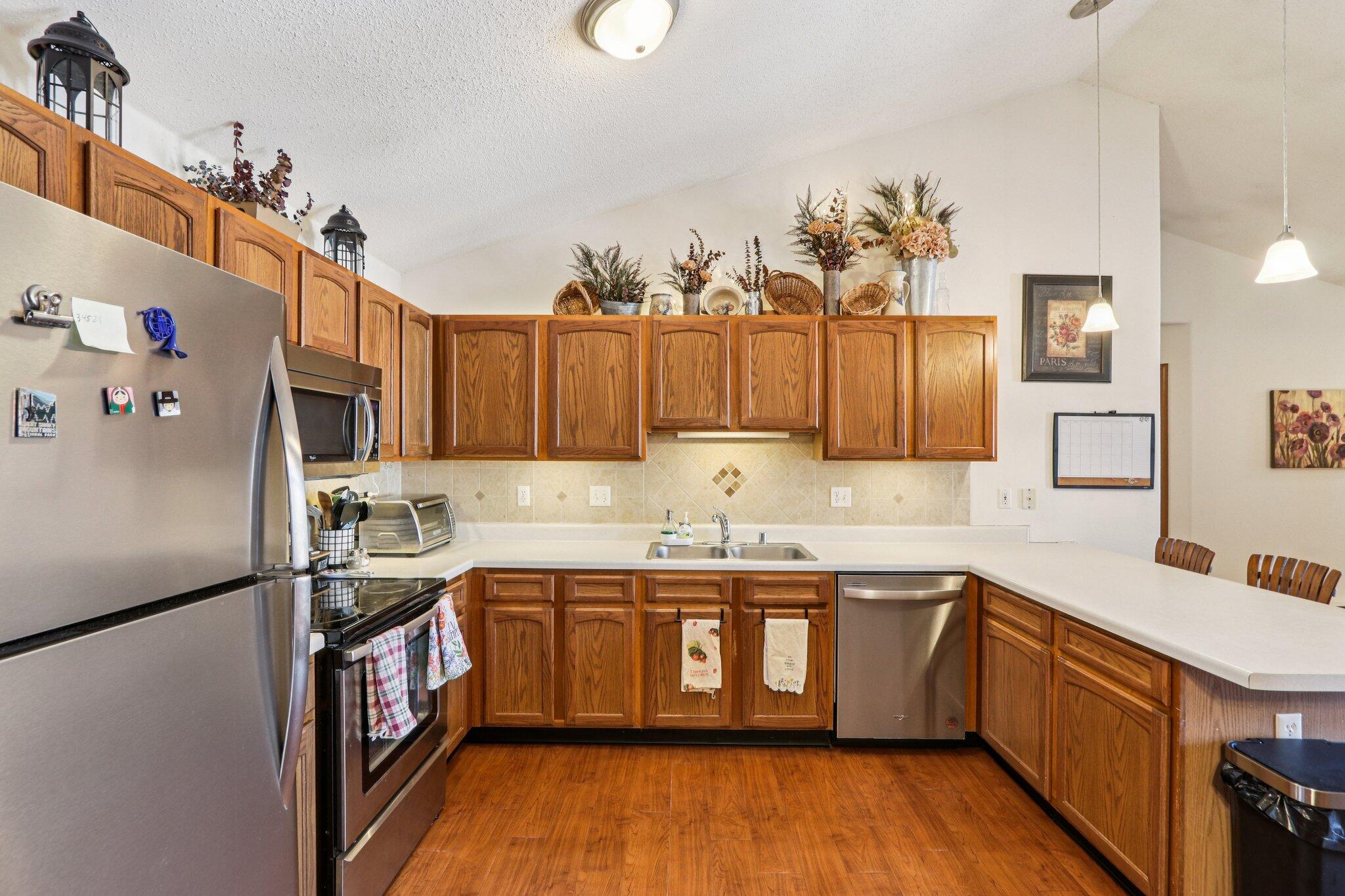 521 Lawson School Rd Unit: 8