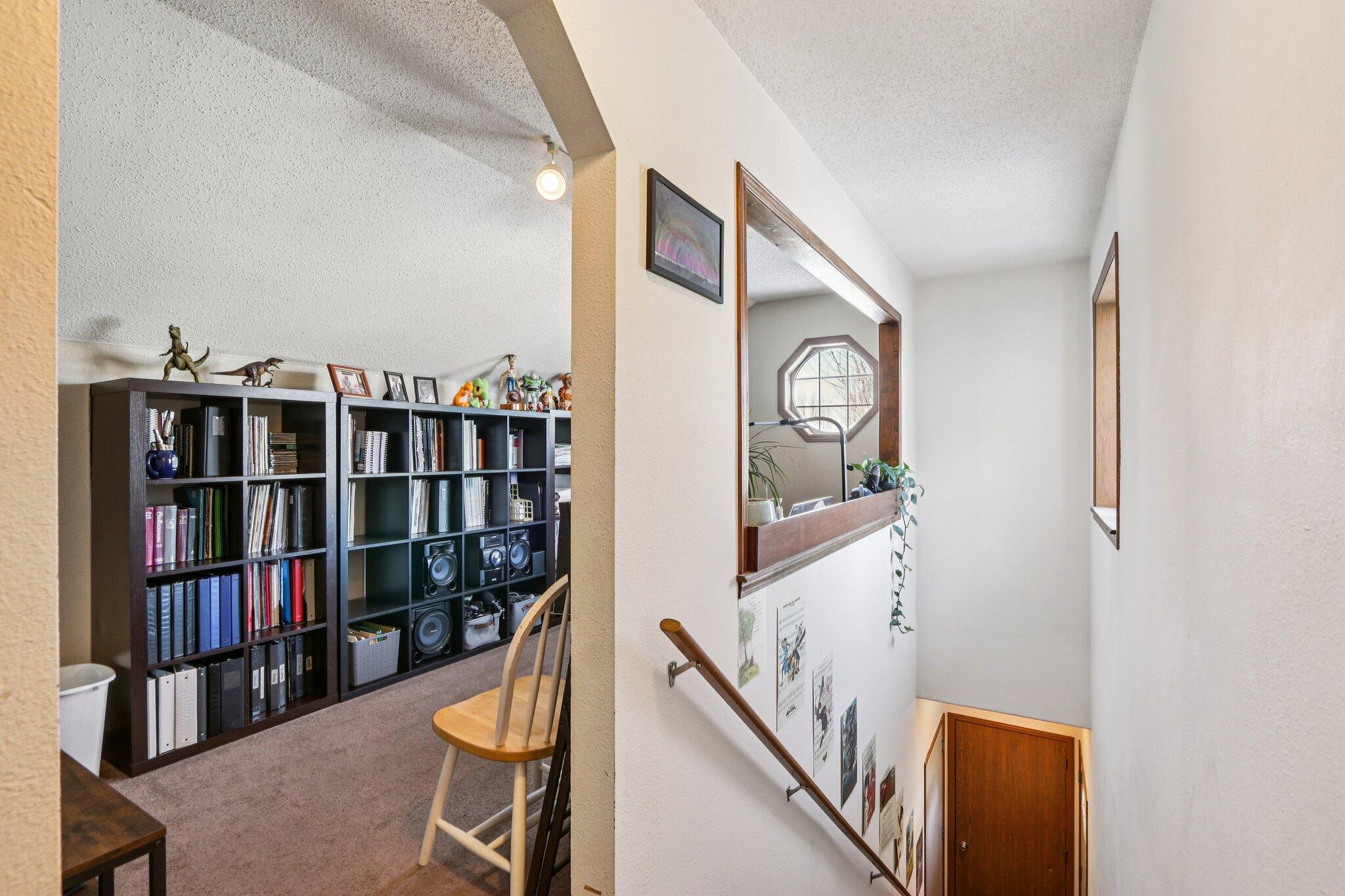 521 Lawson School Rd Unit: 8