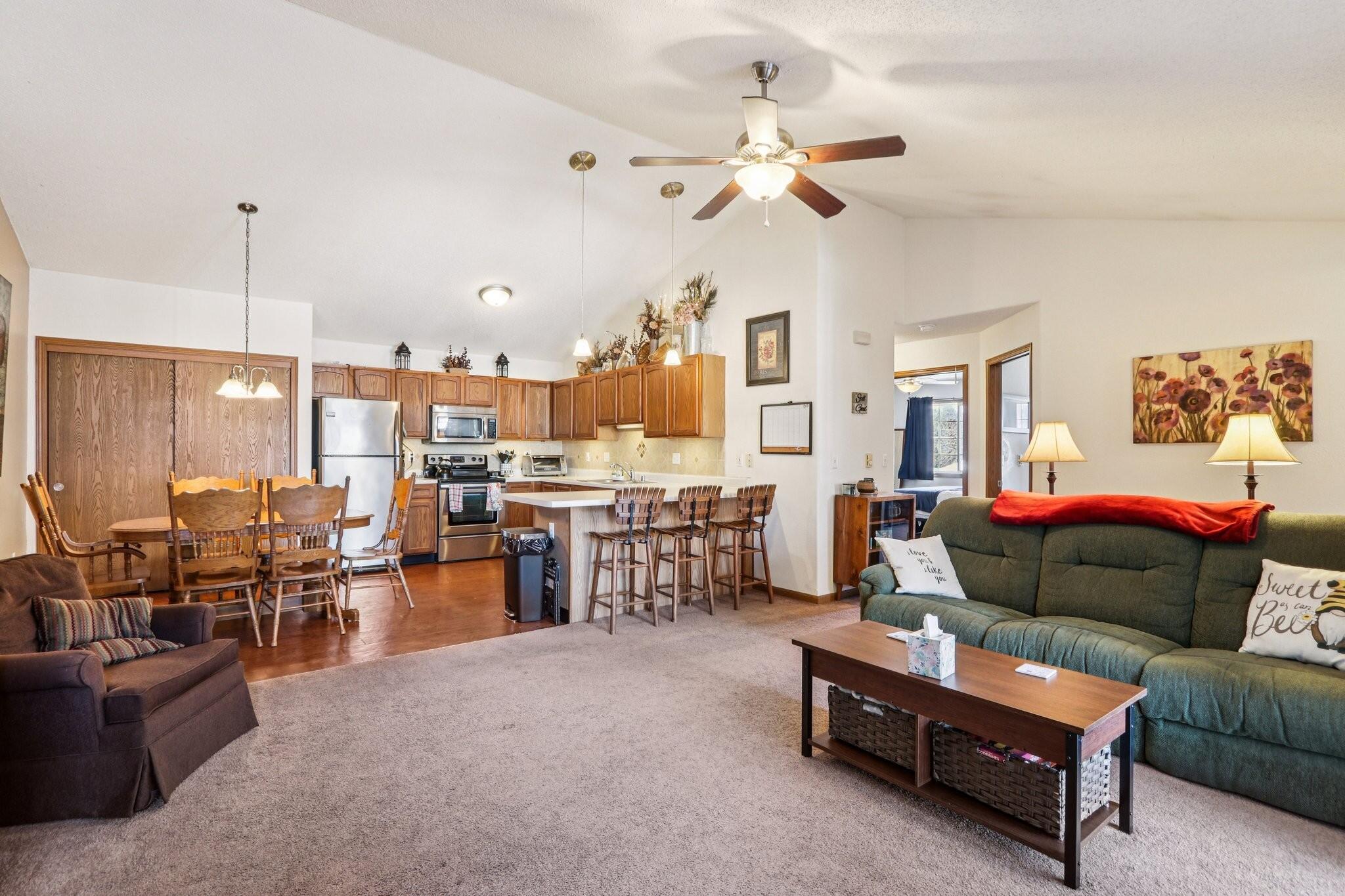 521 Lawson School Rd Unit: 8