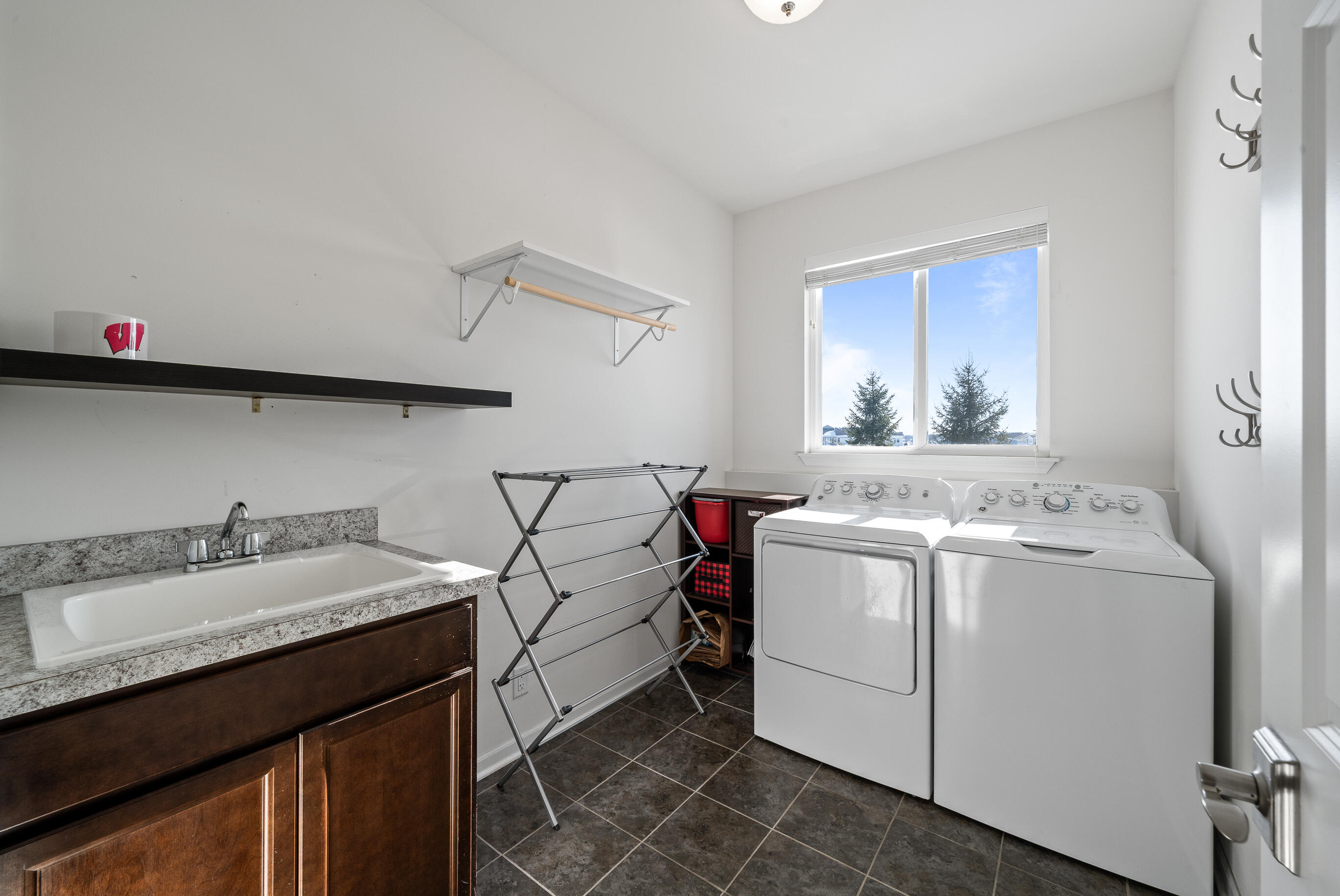 465 Chasefield Dr