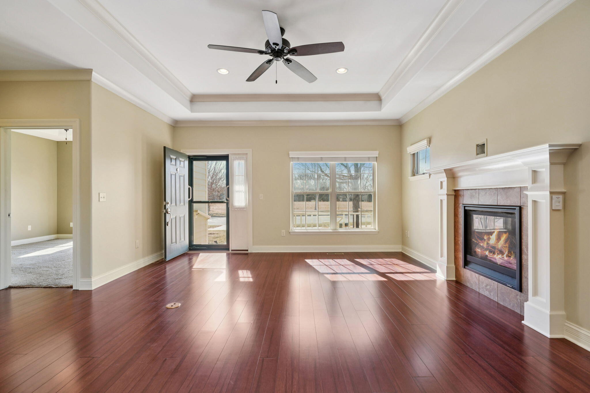 656 Baker St