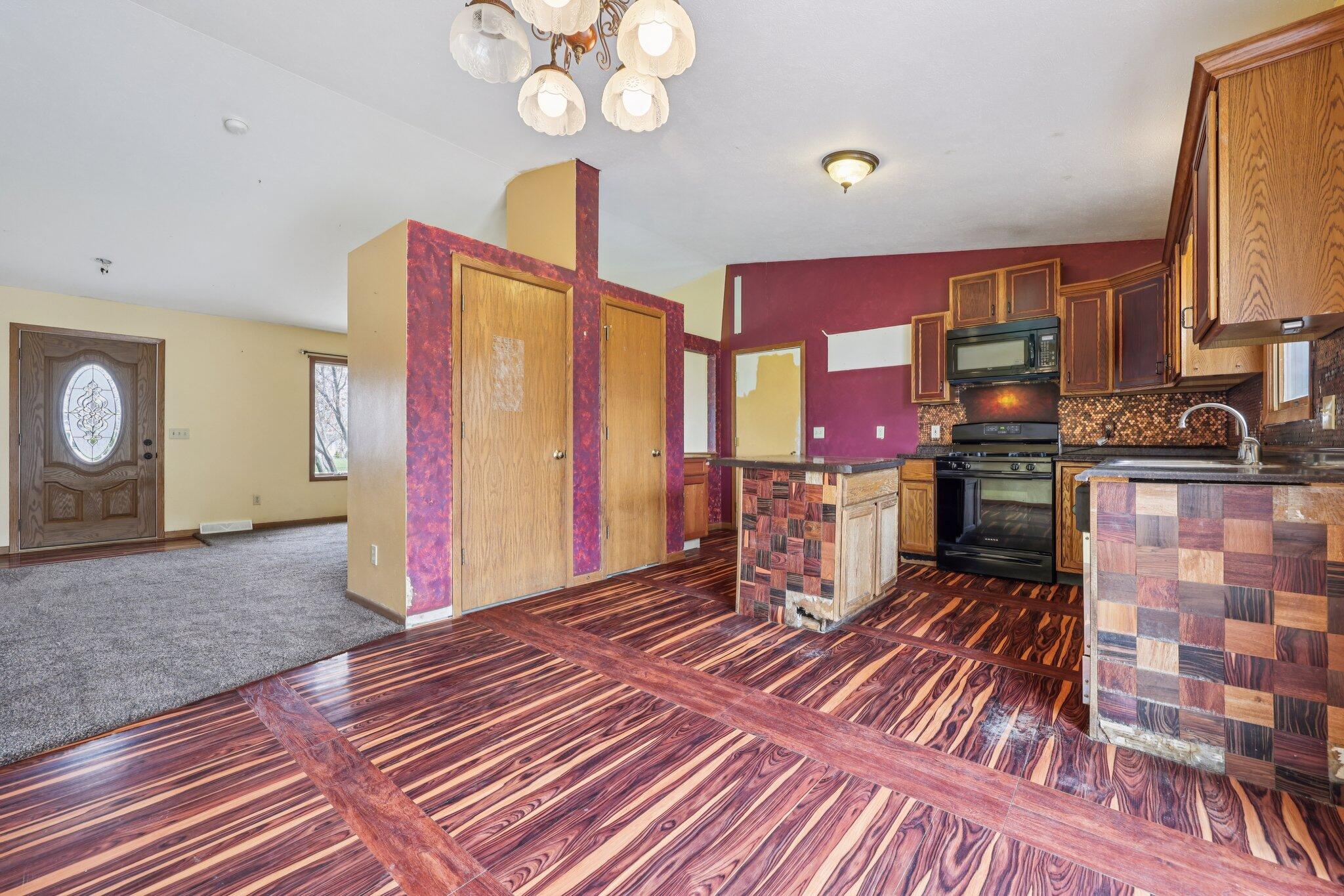 304 Aspen Ct