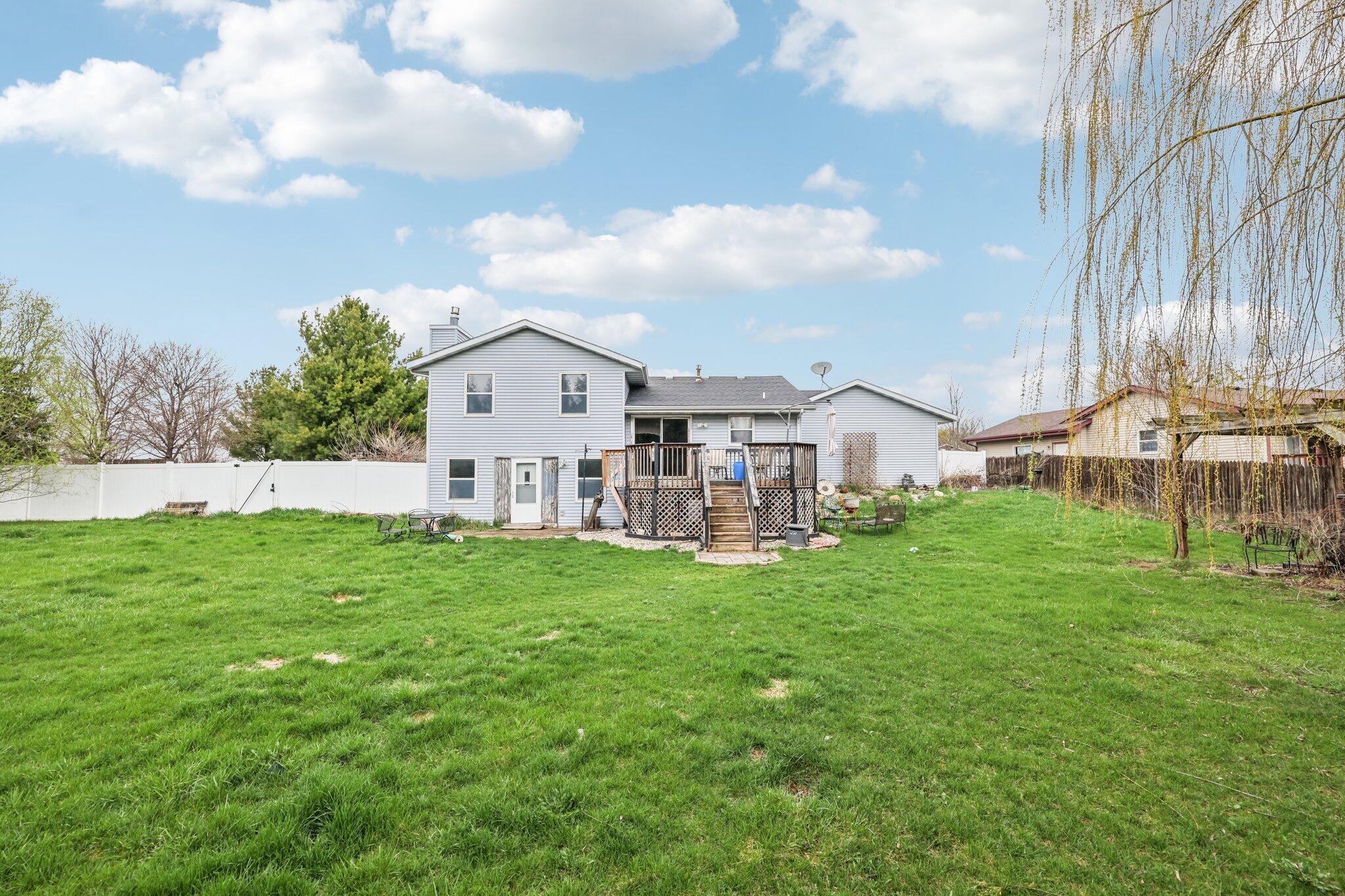 304 Aspen Ct
