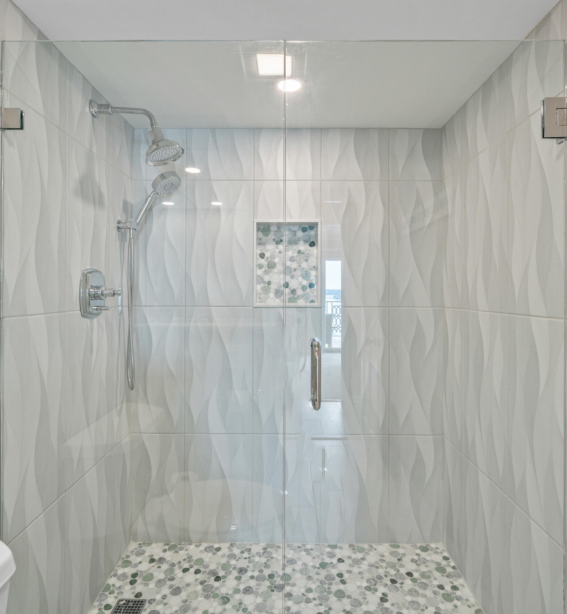 9 S Walworth Ave Unit: 603