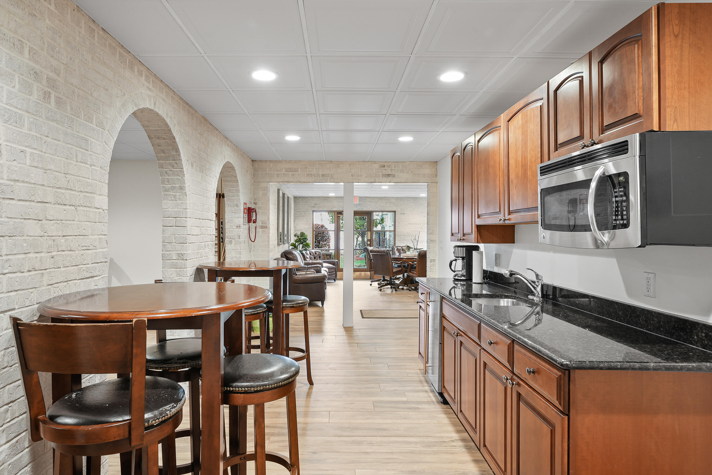 9 S Walworth Ave Unit: 603