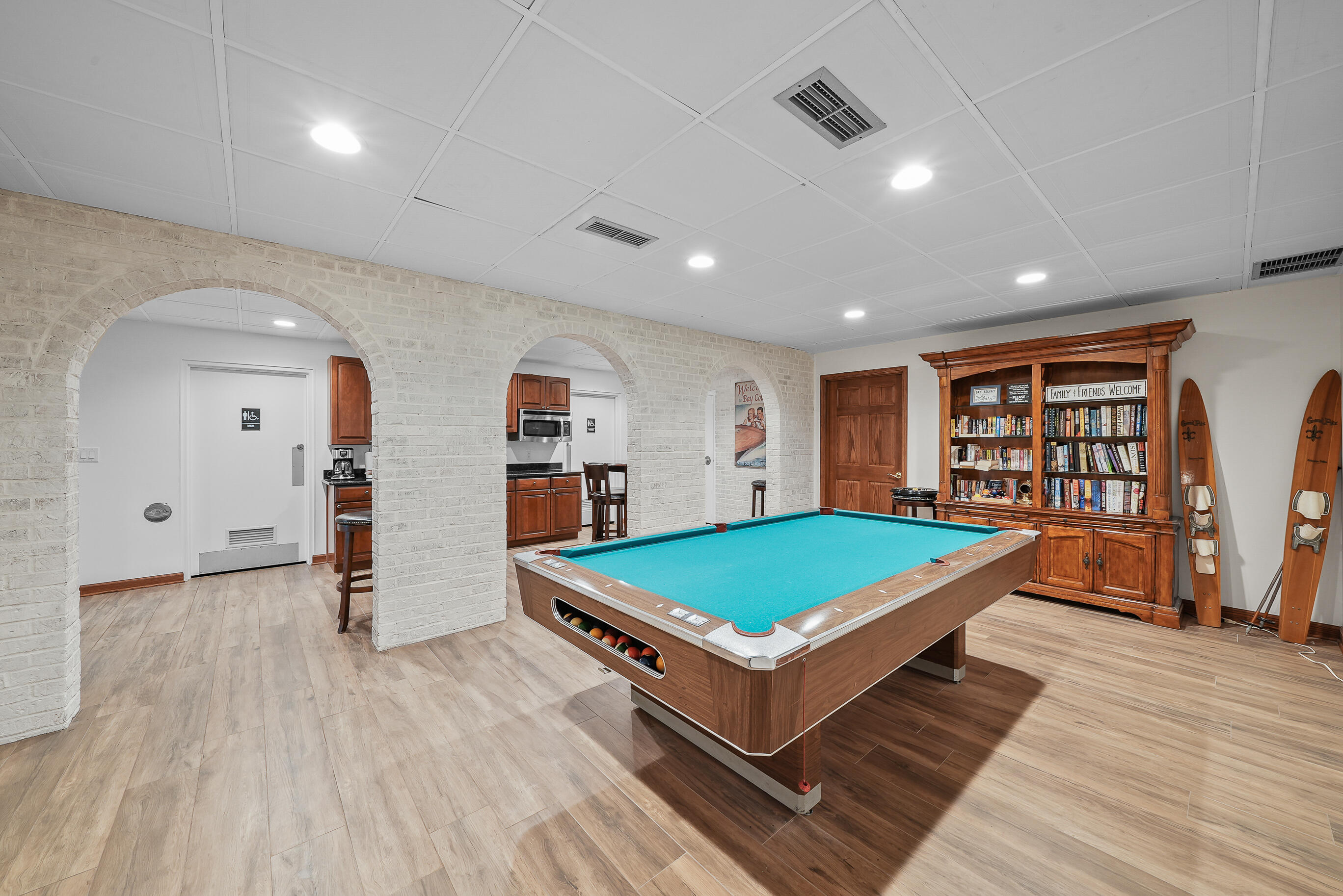 9 S Walworth Ave Unit: 603