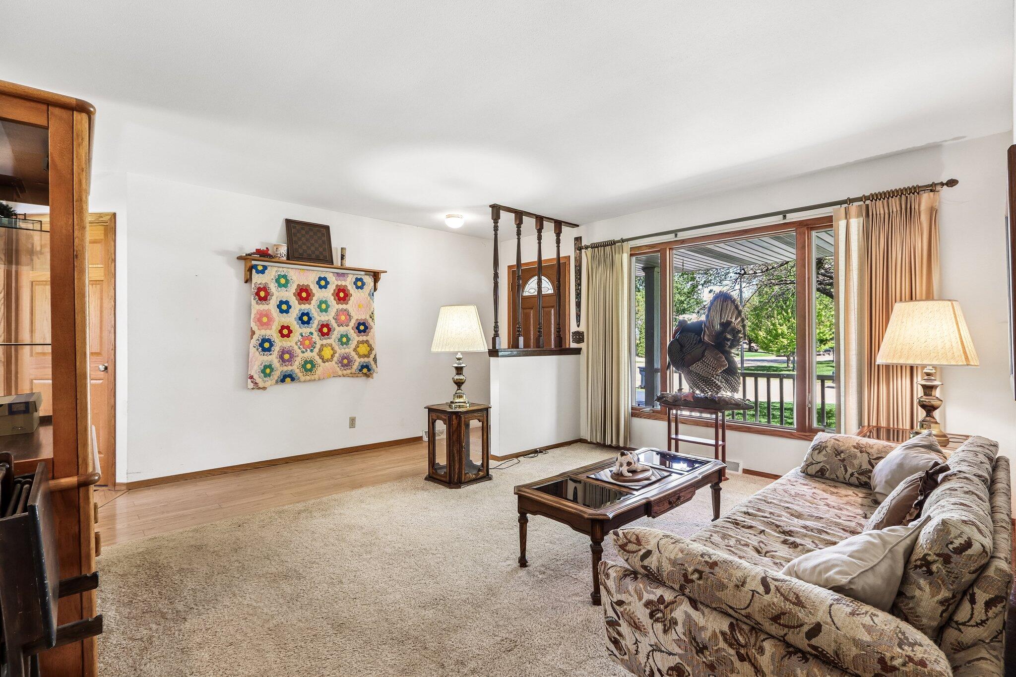 311 W 4th Ave