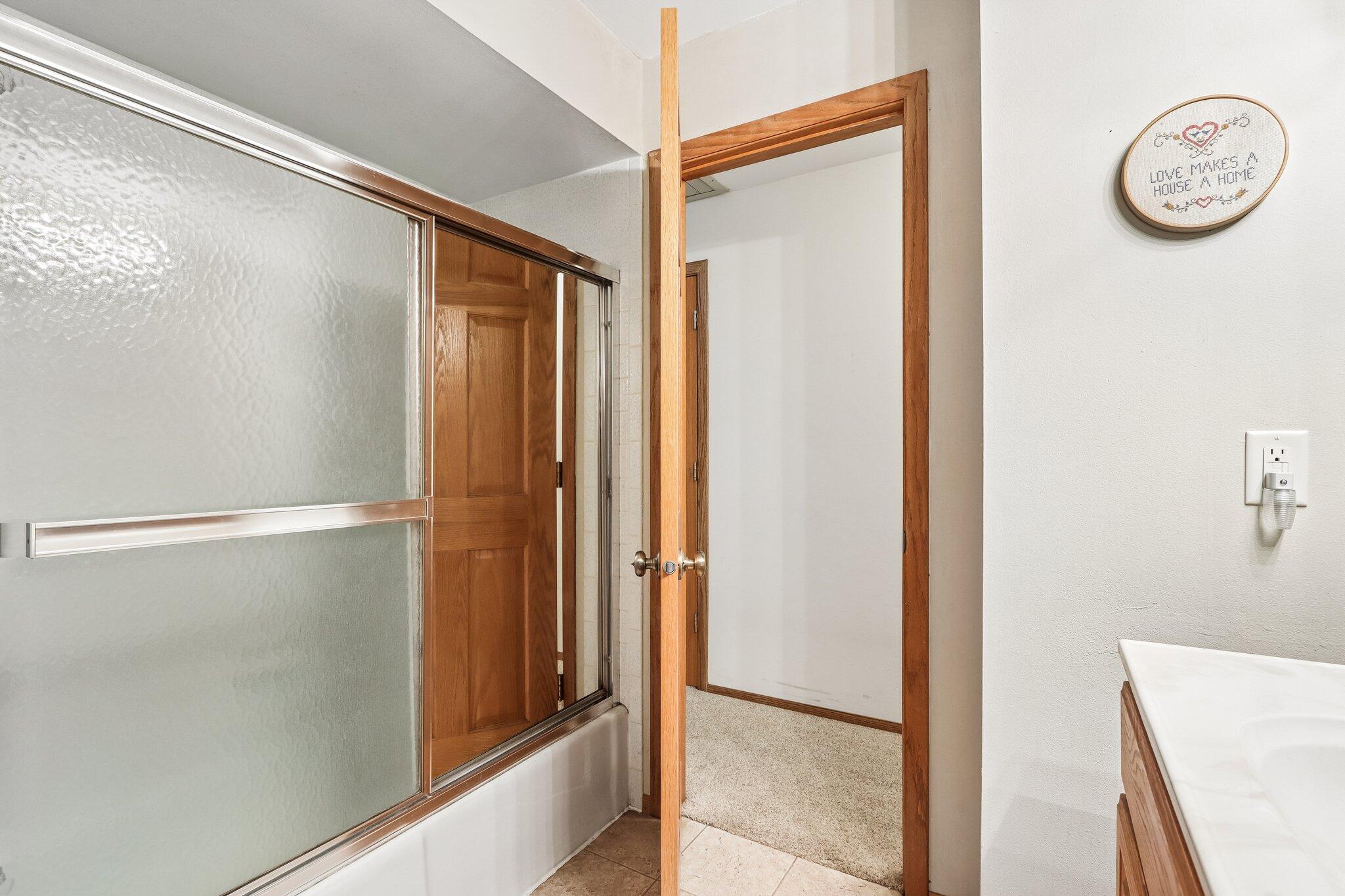 311 W 4th Ave